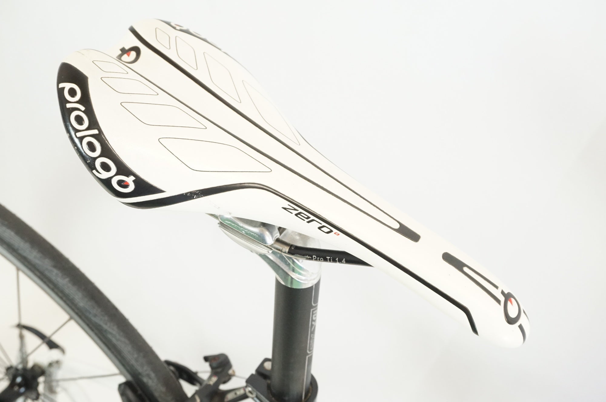 LOUIS GARNEAU 「ルイガノ」 LGS-CEN 2013年モデル ロードバイク