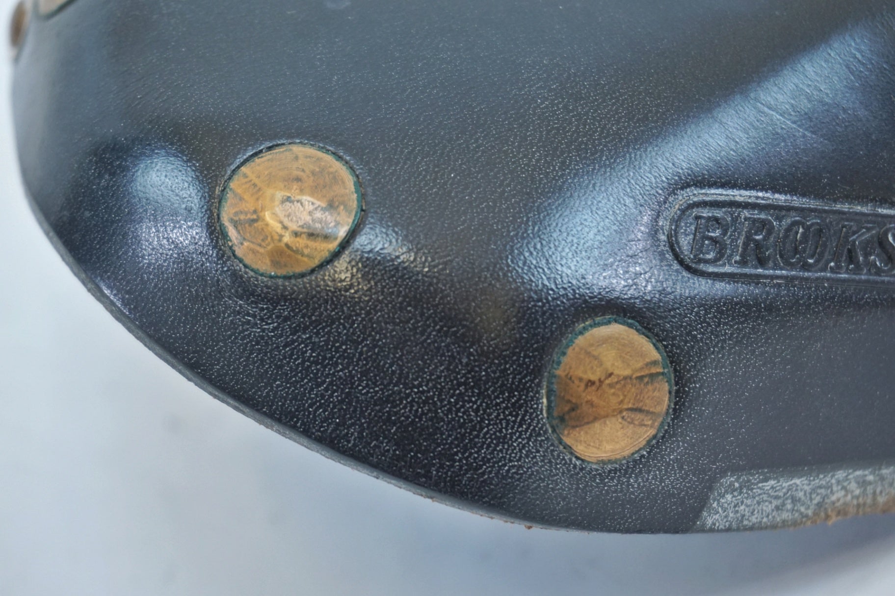 BROOKS 「ブルックス」 SWIFT サドル / 有明ガーデン店