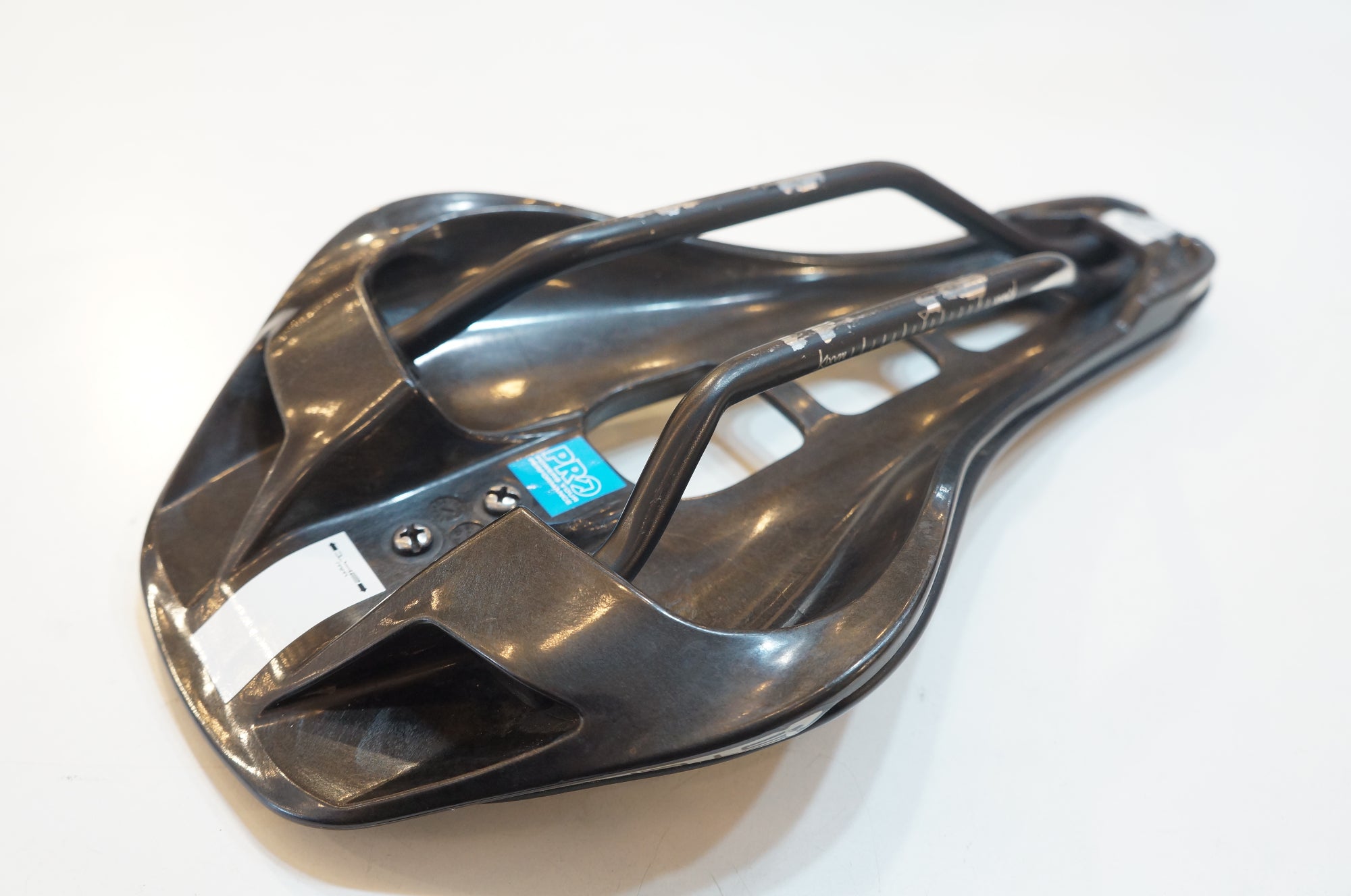 SHIMANO 「シマノ」 PRO STEALTH サドル / バイチャリ浦和ベース