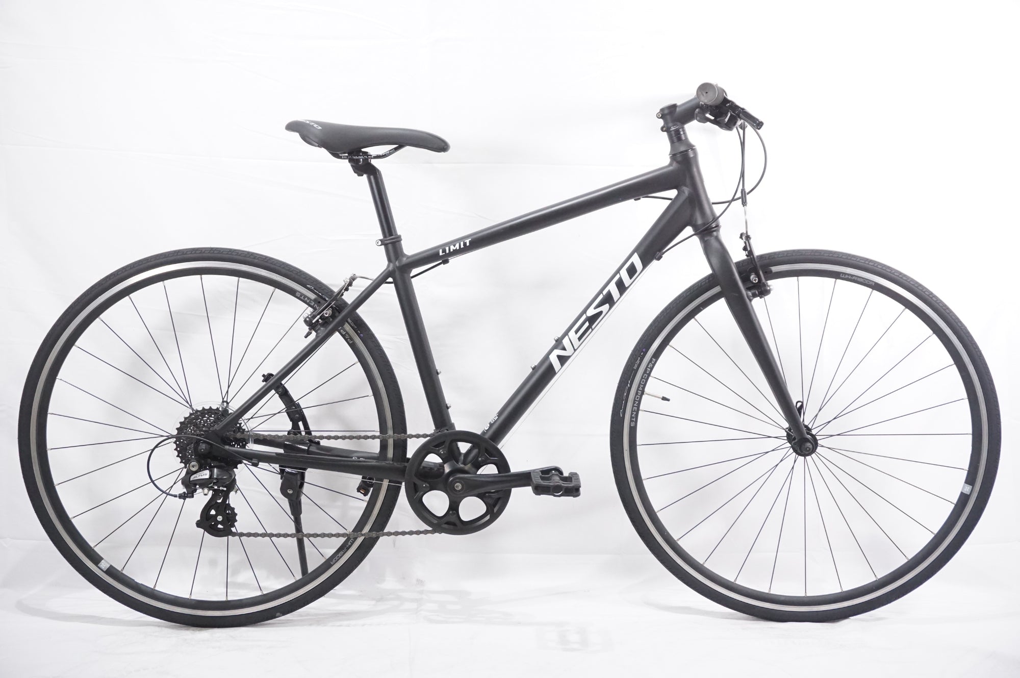 NESTO 「ネスト」 LIMIT3 2022年 モデル クロスバイク / AKIBA店