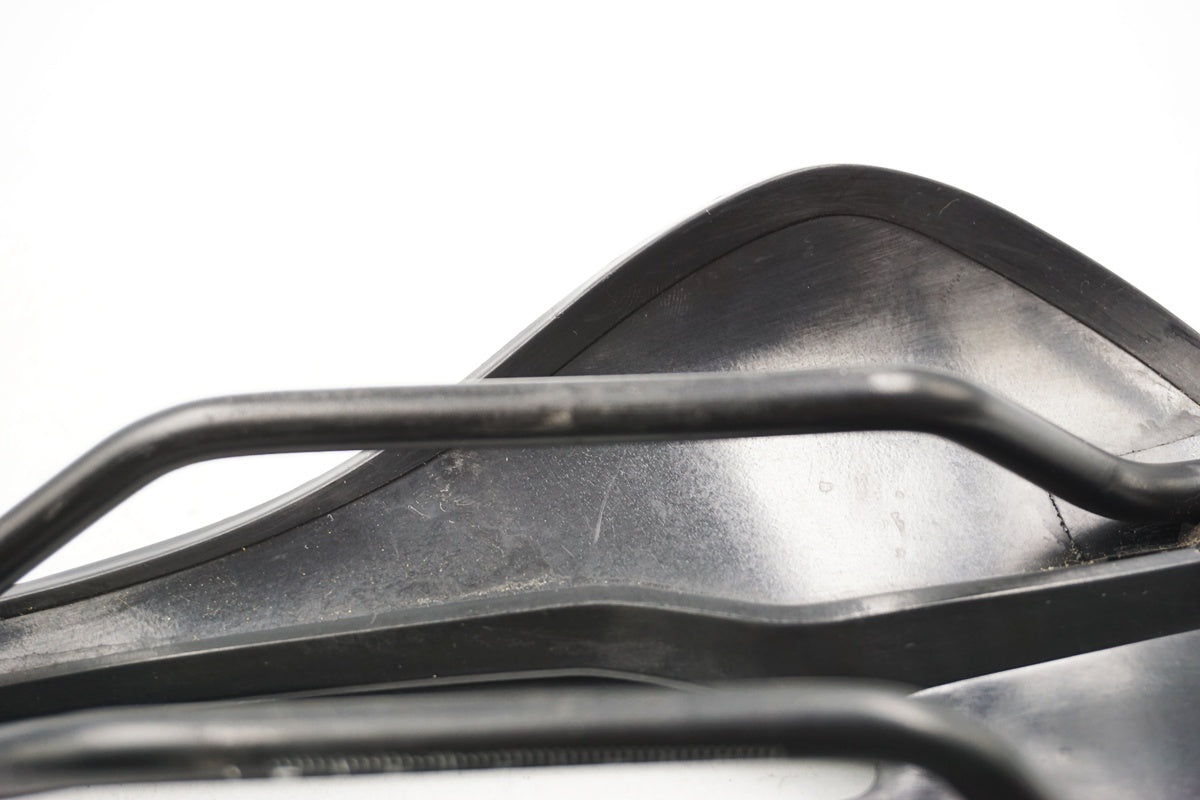 BALUGOE 「バルゴー」 サドル / 奈良店