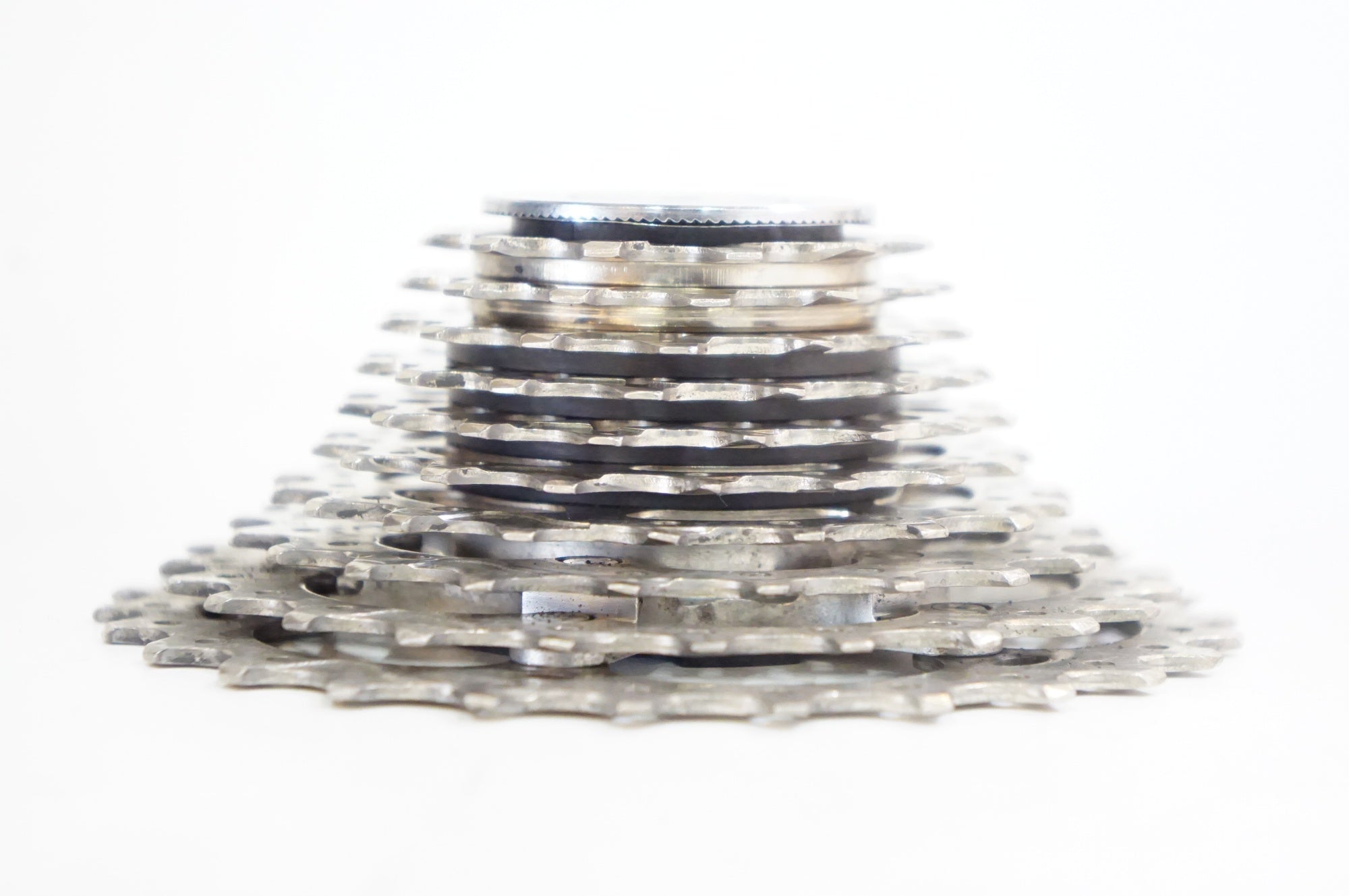 ローデット他7本 SHIMANO 「シマノ」 105 CS-5700 12-27T スプロケット / 熊谷本店