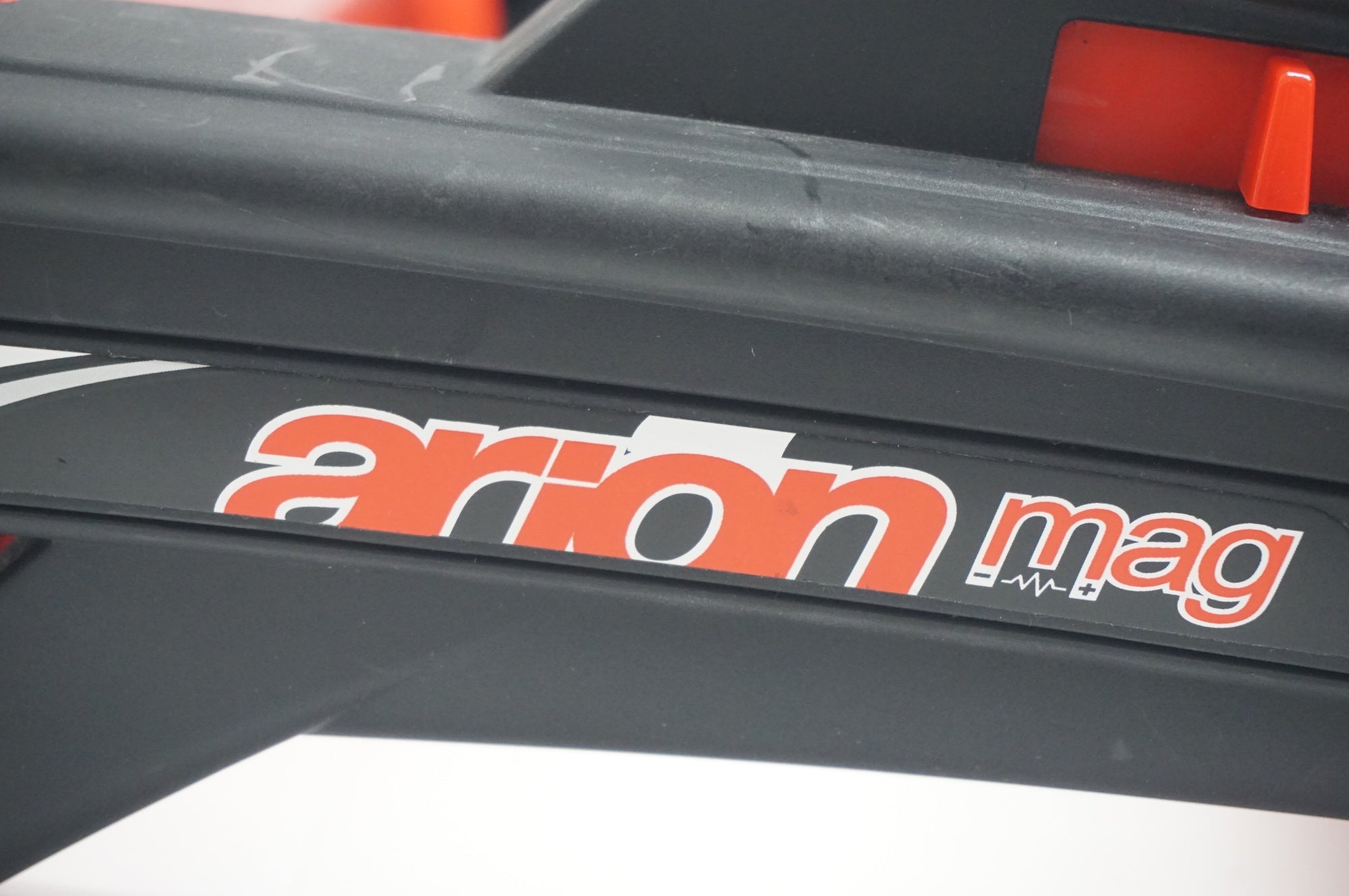 ELITE 「エリート」 ARION MAG 3本ローラー / 福岡店