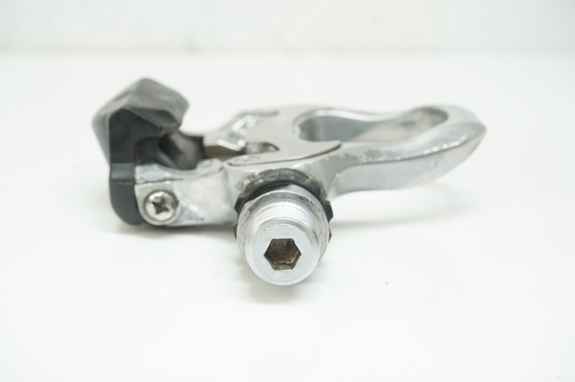 SHIMANO 「シマノ」 105 PD-5610 ペダル / 大宮店 ｜ バイチャリ公式