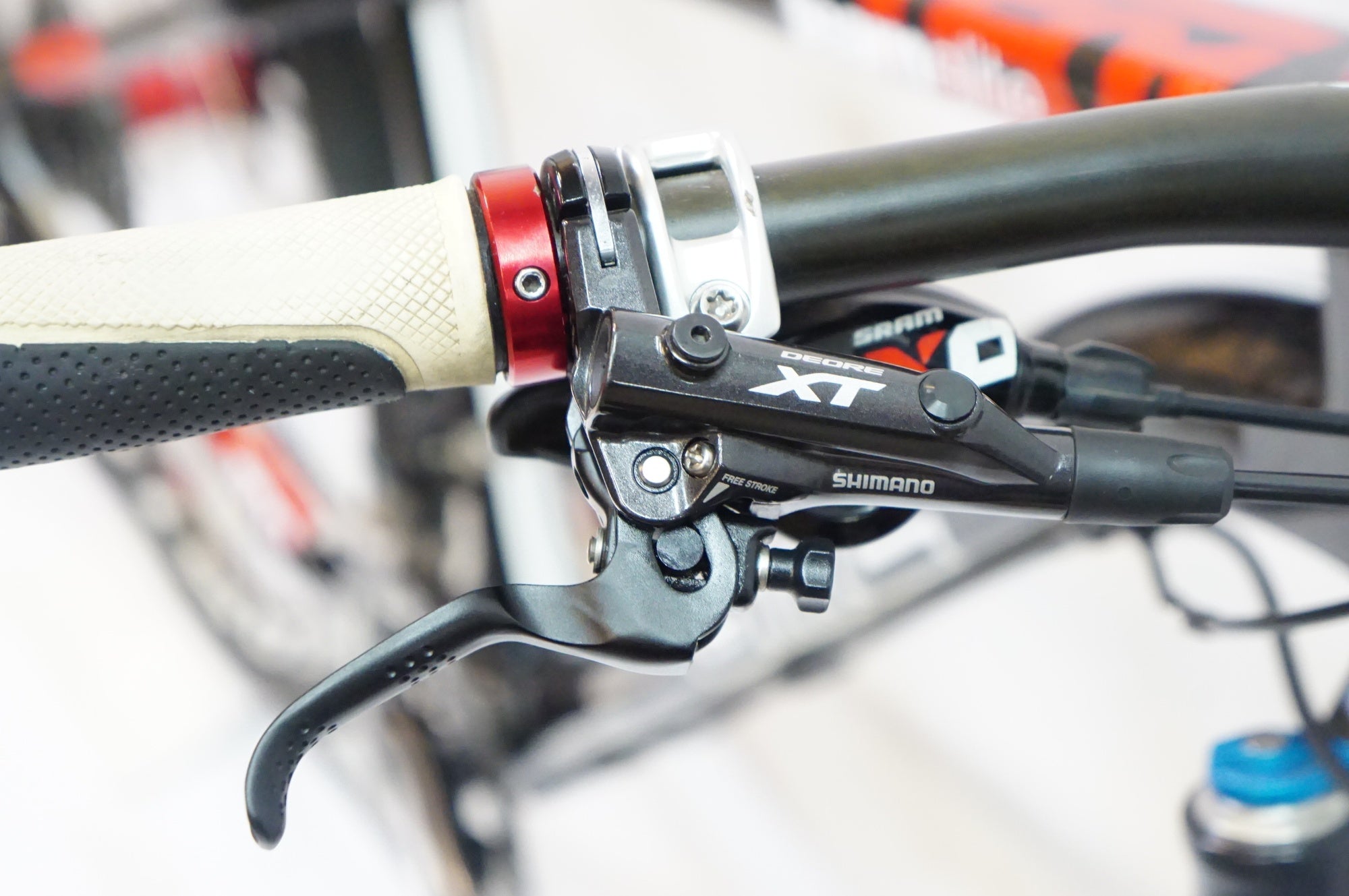 BMC 「ビーエムシー」 TEAM ELITE CARBON TE01 2011年モデル
