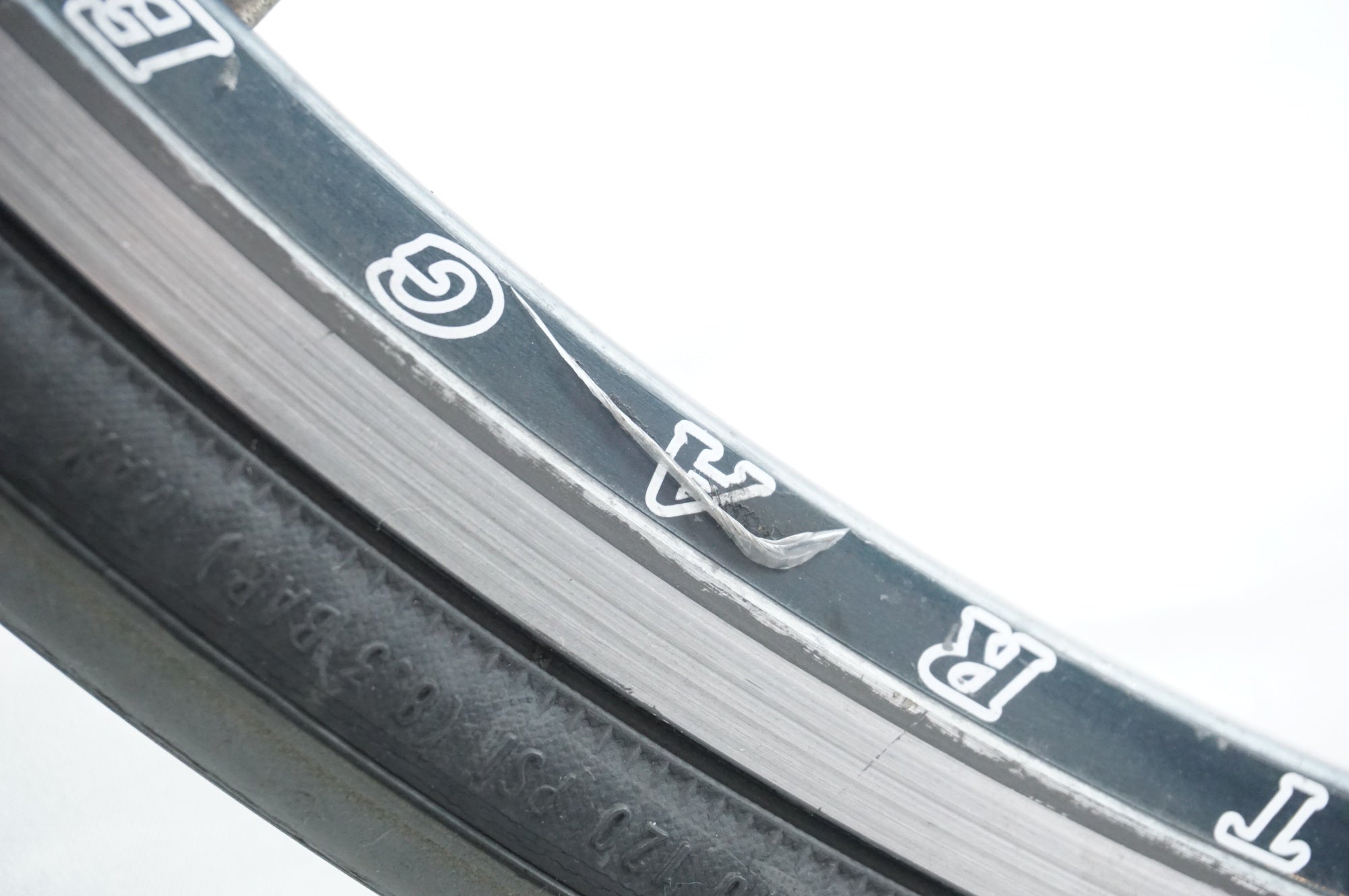 BONTRAGER 「ボントレガー」 SELECT シマノ8-10速 ホイールセット / 中目黒店