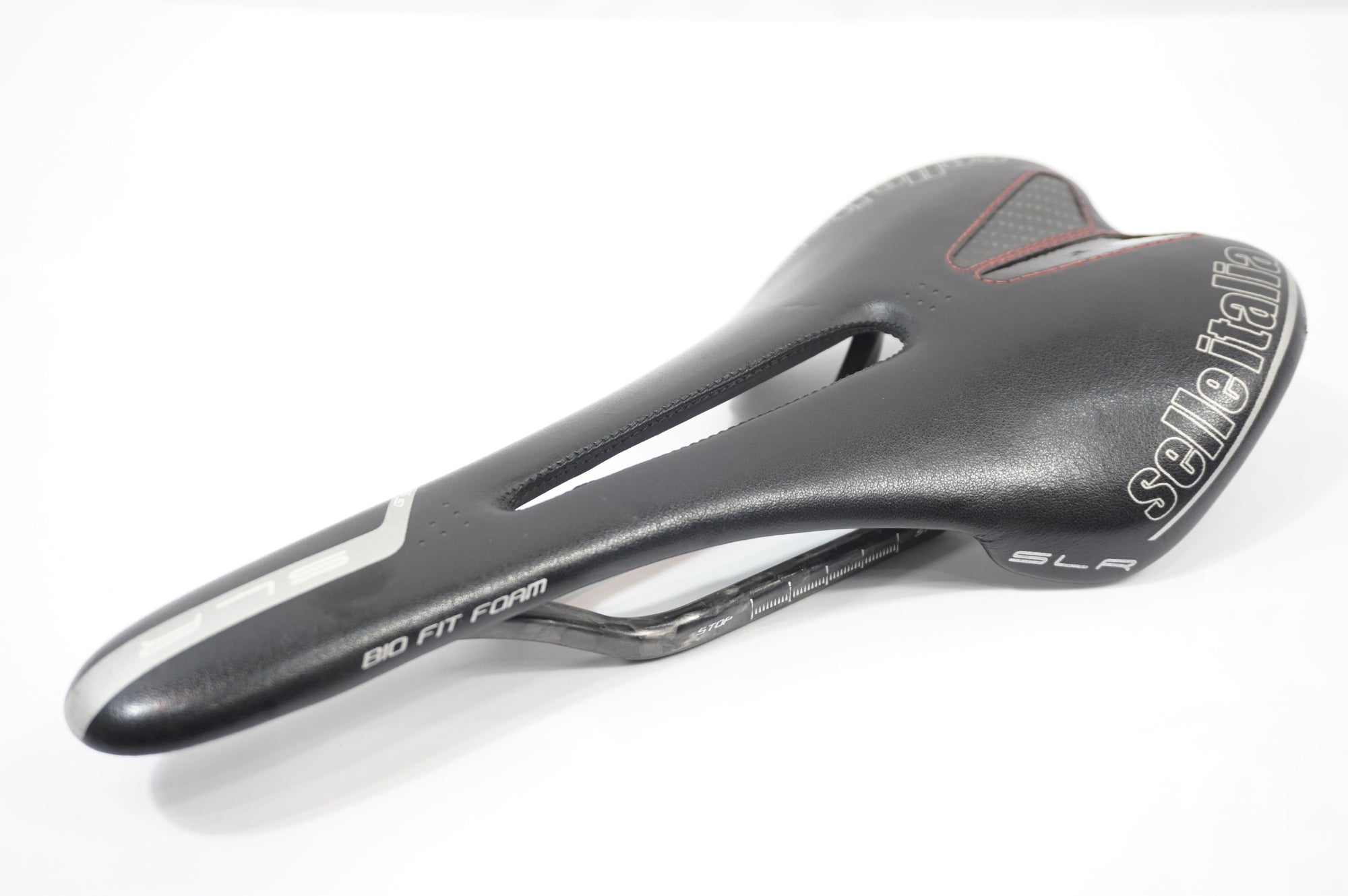 SELLE ITALIA 「セライタリア」 SLR カーボンレール サドル / 世田谷店