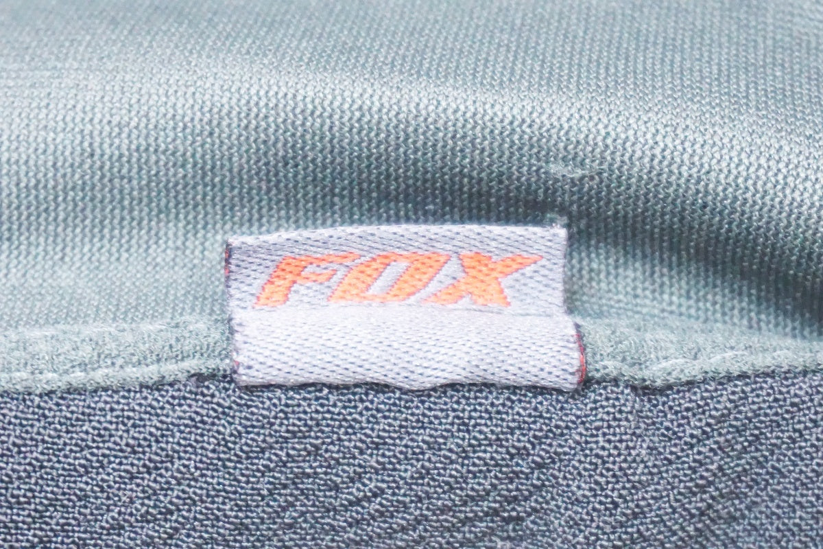 FOX 「フォックス」 MDサイズ ニーパッド / 大阪美原北インター店