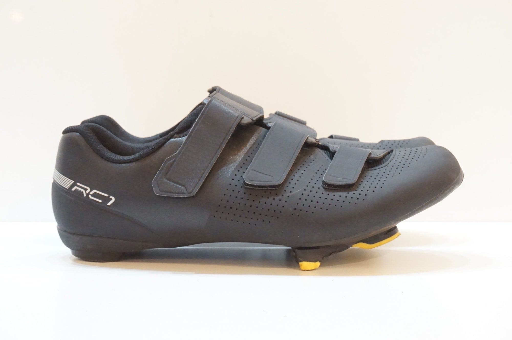 SHIMANO 「シマノ」 RC1 SHRC102M EU41 シューズ / 浦和ベース
