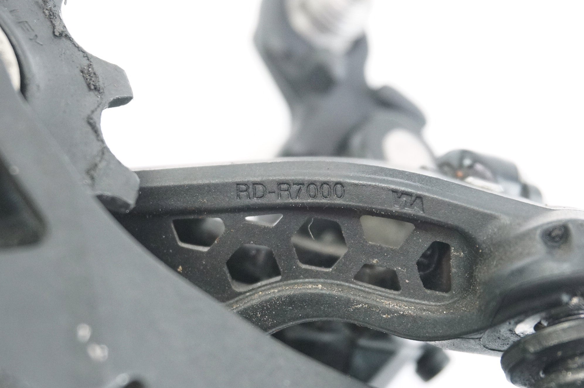 SHIMANO 「シマノ」 105 R7000/R7020/R7070 コンポセット / 中