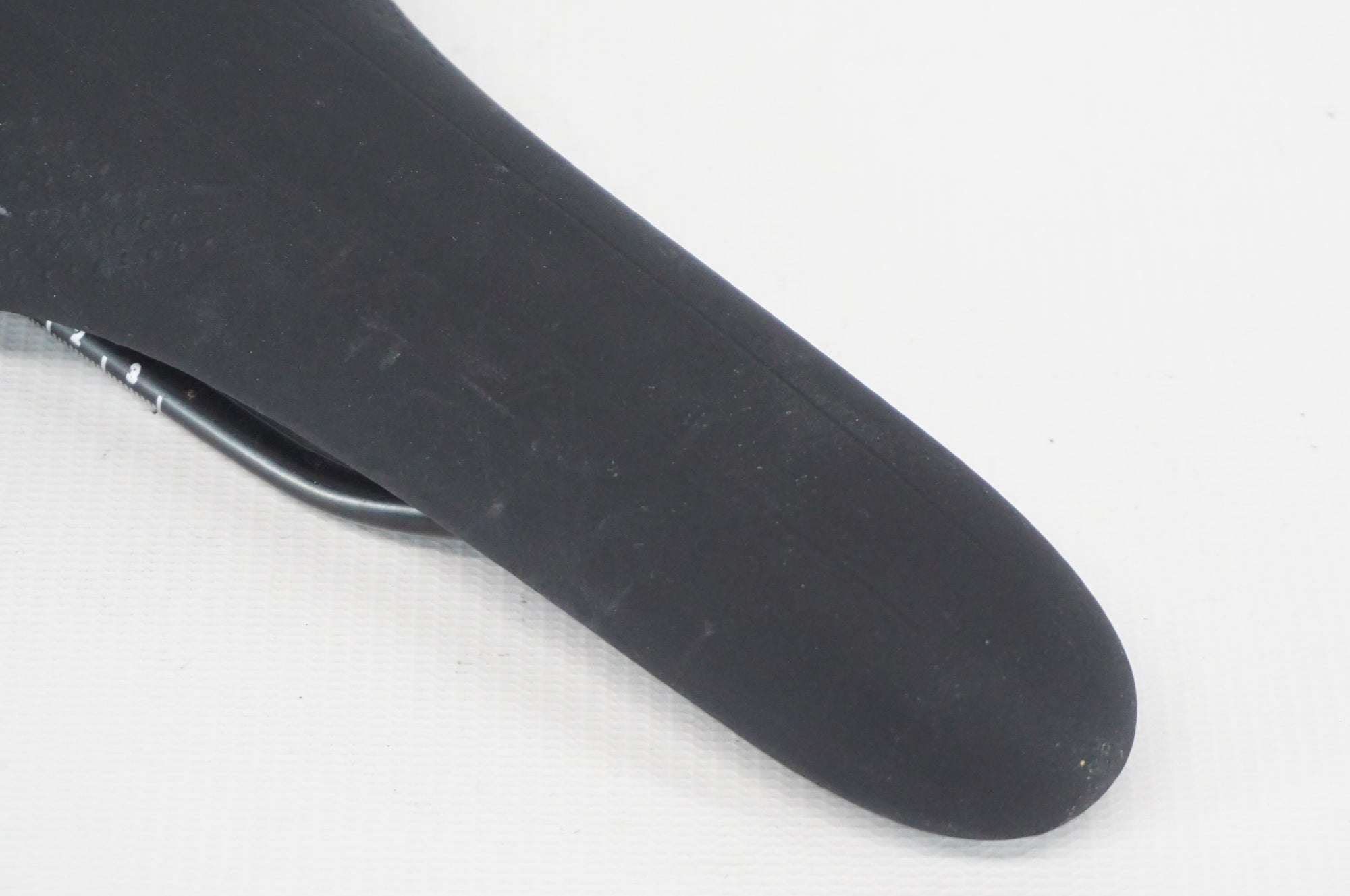 SELLE ROYAL 「セラロイヤル」 CANNONDALE サドル / 阪急塚口店