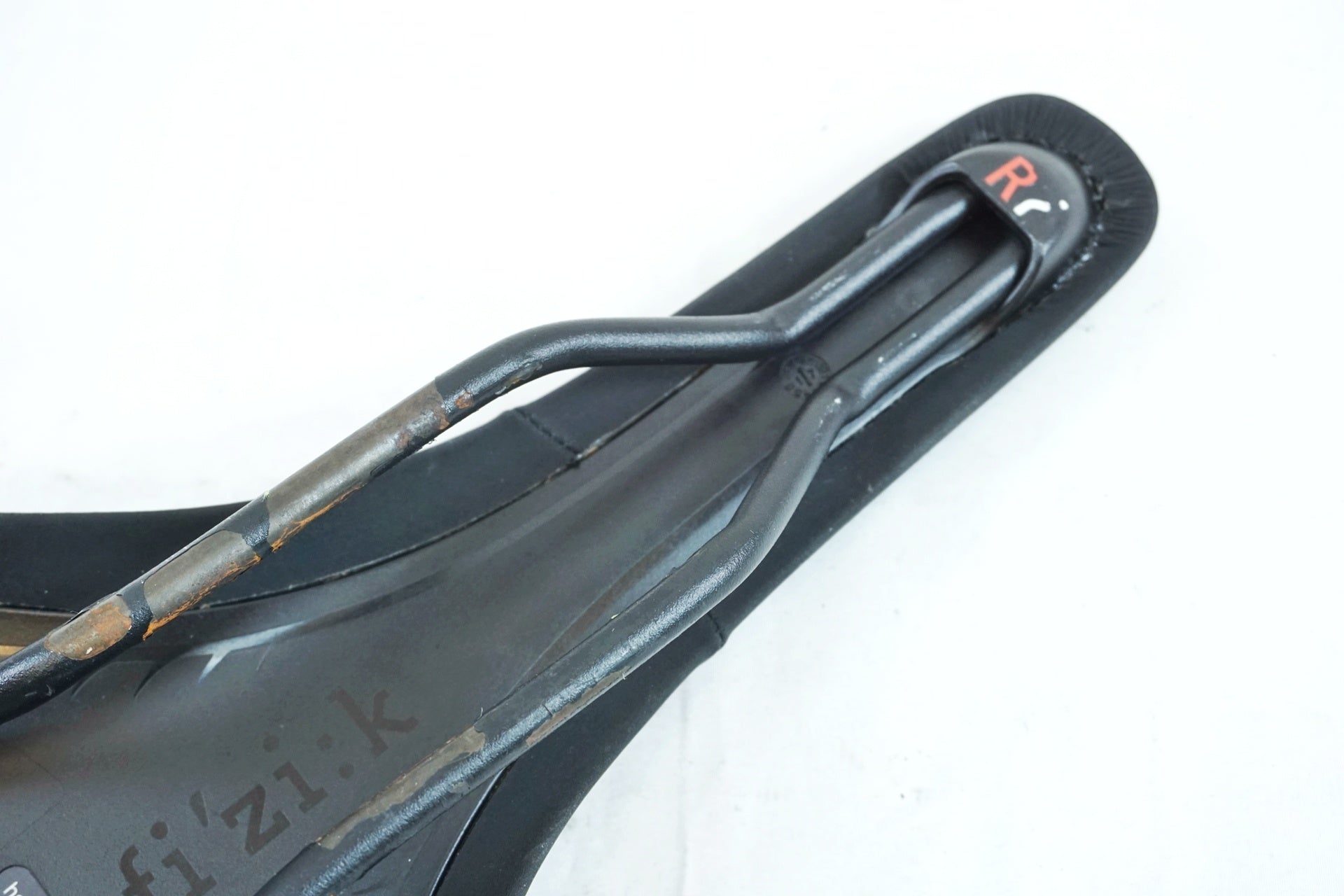 FIZIK 「フィジーク」 ANTARES R7 サドル / 有明ガーデン店