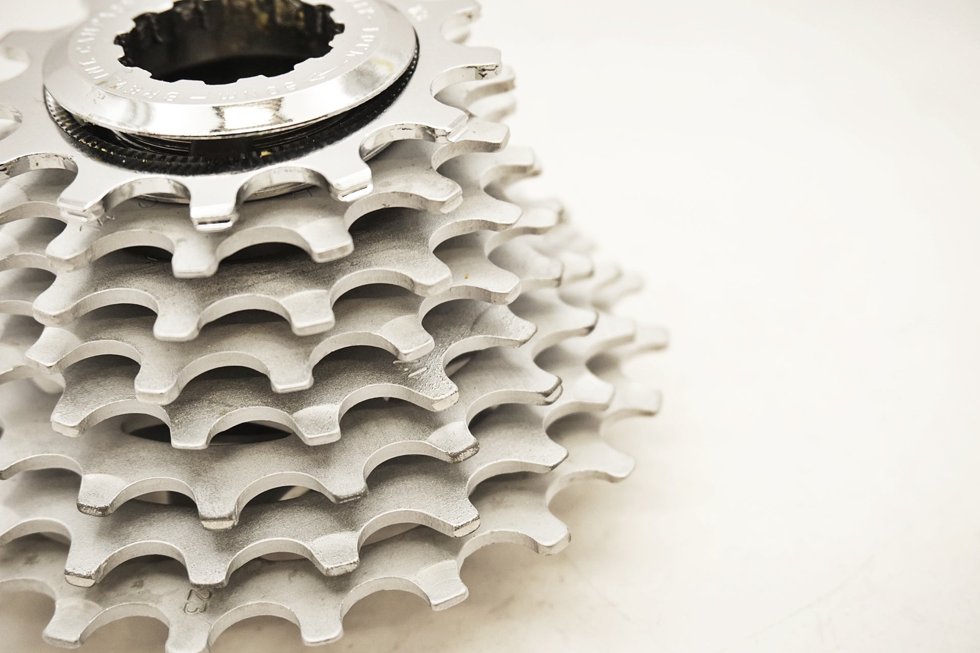 CAMPAGNOLO 「カンパニョーロ」 RECORD CS-8SR 13-23T 8S スプロケット / 有明ガーデン店