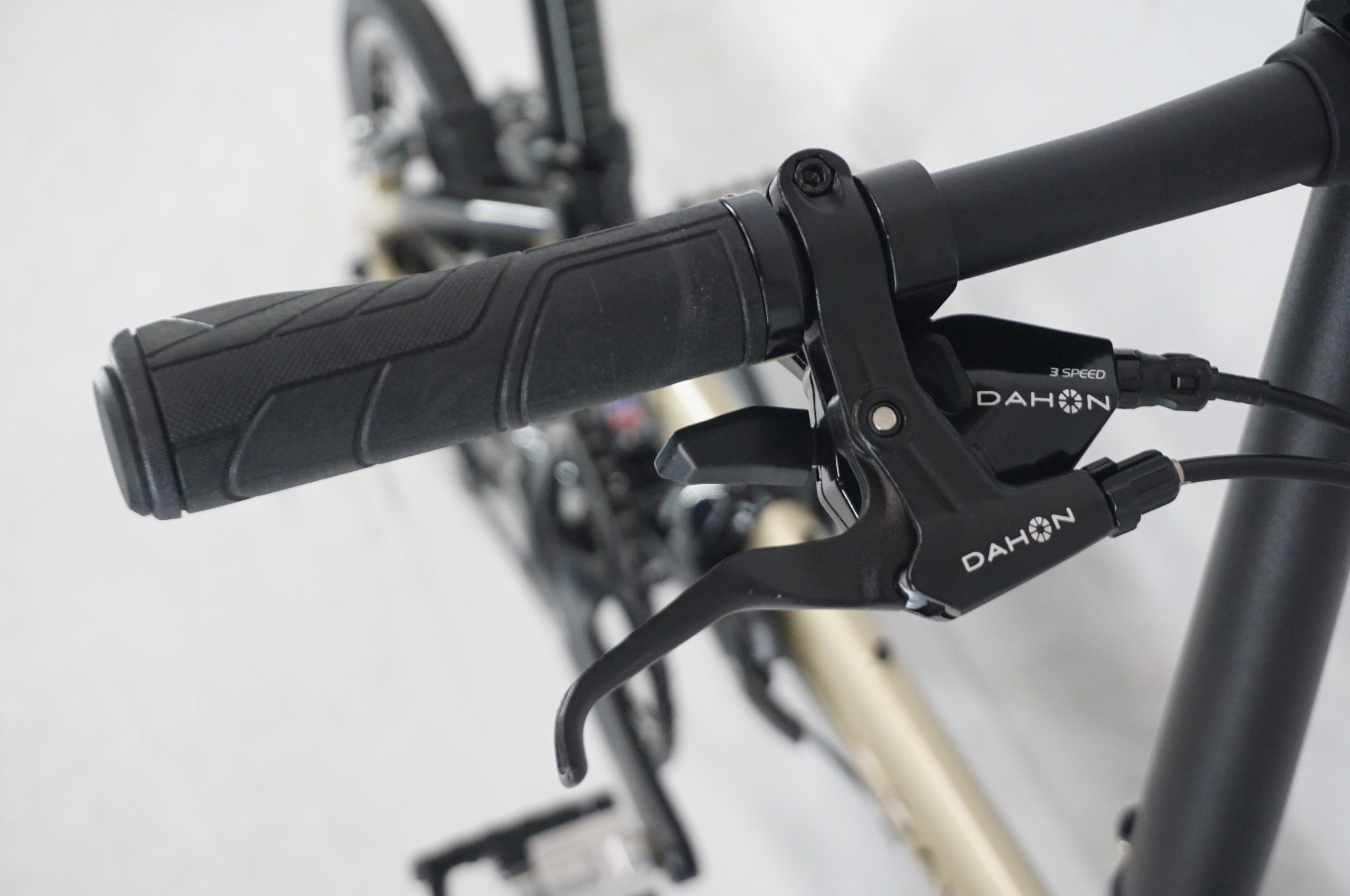 DAHON 「ダホン」 K3 2023年モデル 14インチ 折り畳み自転車 / 阪急