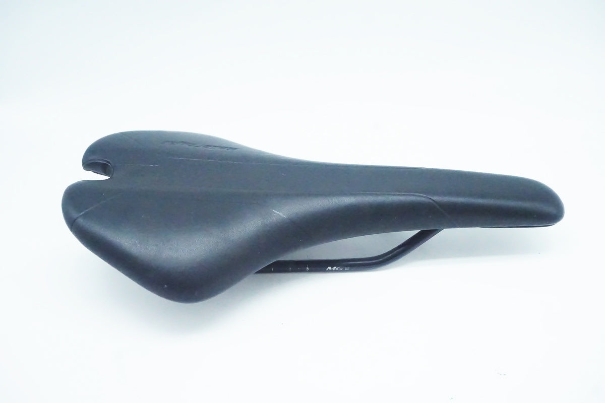 SELLE ROYAL「セラロイヤル」 SETO サドル/ 京都西院店