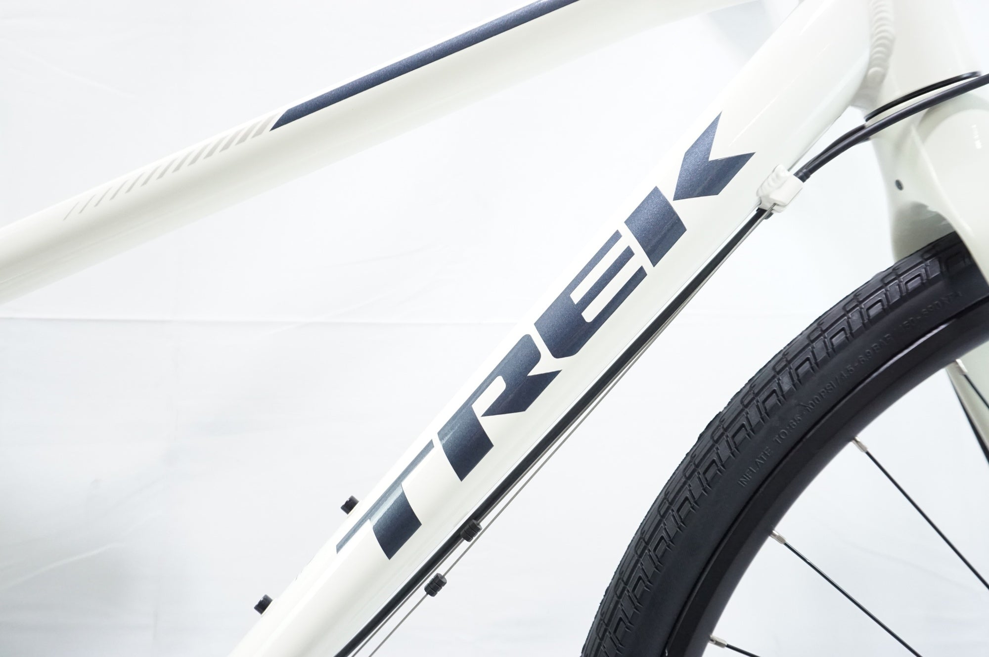 TREK 「トレック」 FX3 WSD DISC 2019年モデル クロスバイク / 中目黒店