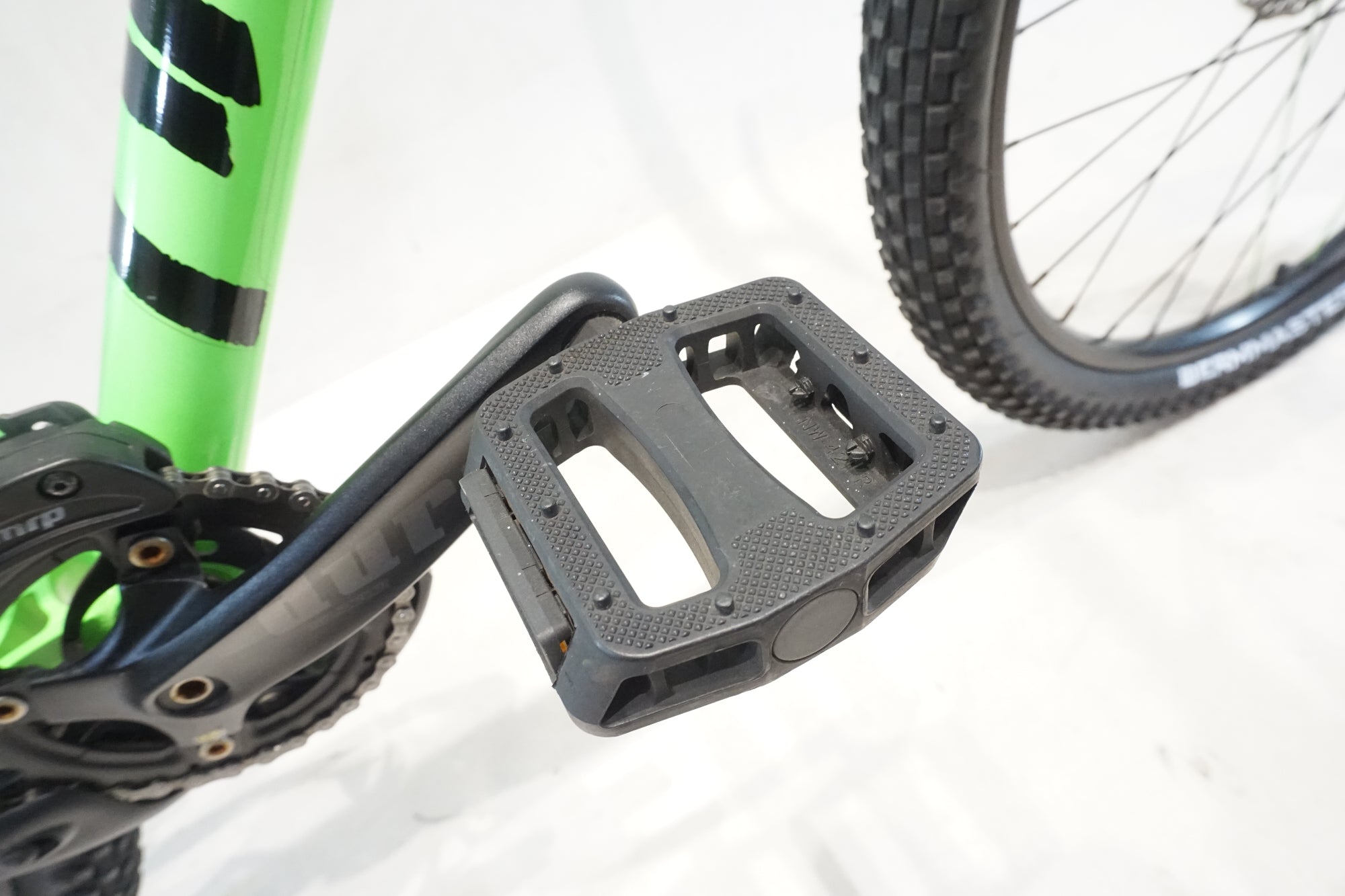 MONGOOSE 「マングース」 FIREBALL 2018年モデル 26インチ マウンテンバイク / 横浜戸塚店