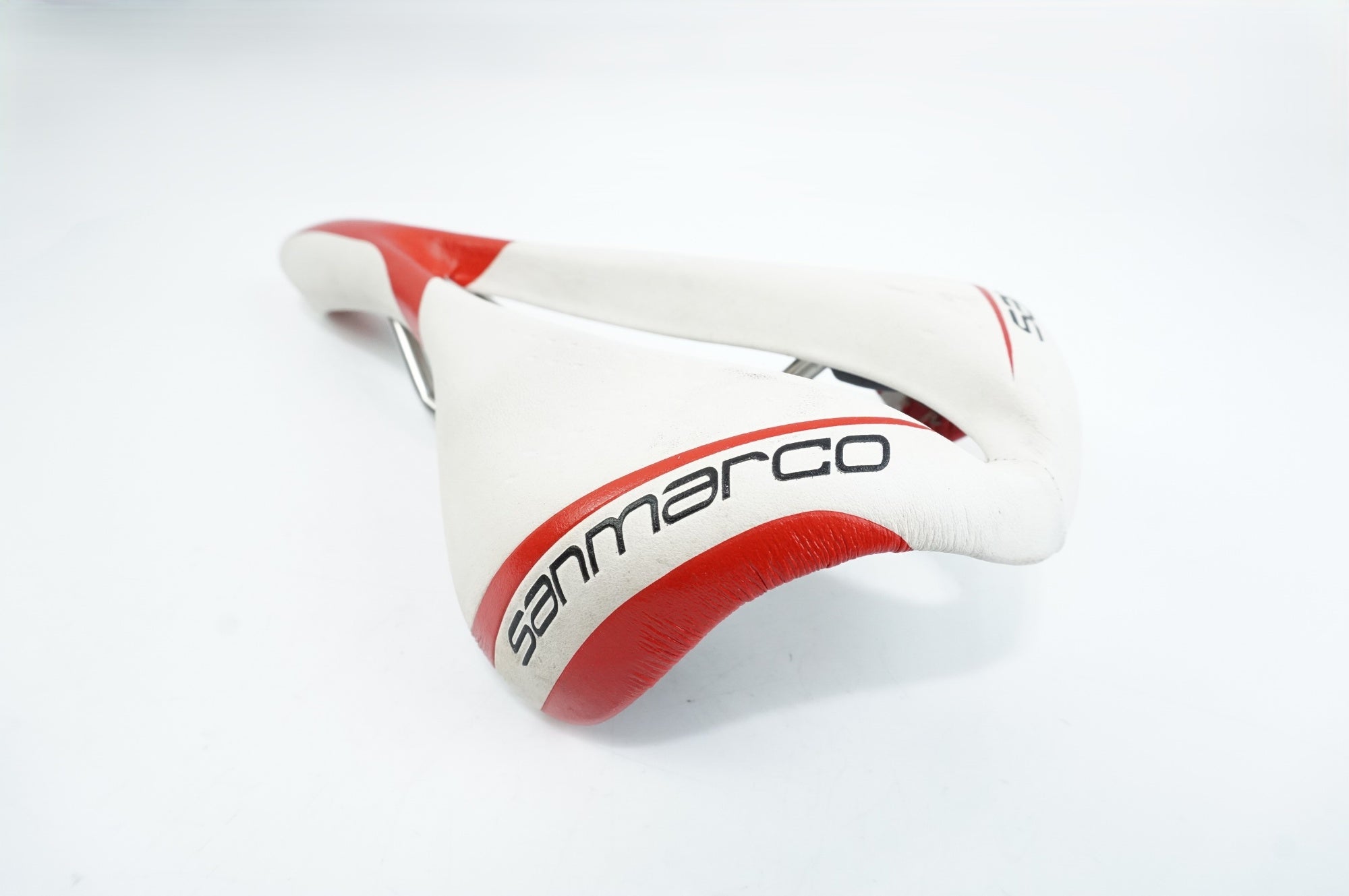 SELLE SAN MARCO 「セラサンマルコ」 MANTRA RACING NARROW サドル / 中目黒店