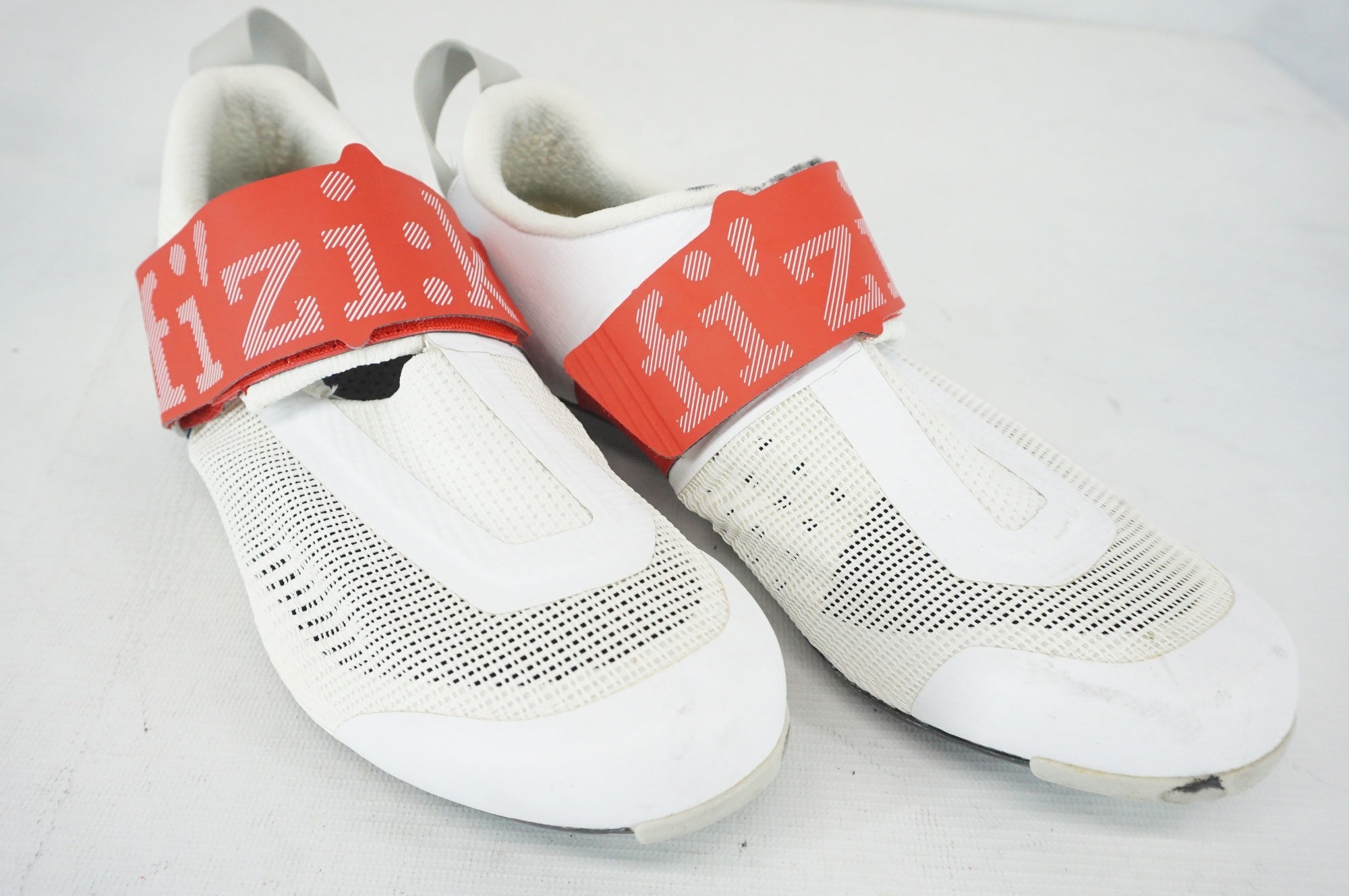 FIZIK 「フィジーク」 TRANSIRO HYDRA AEROWEAVE CARBON 27cm シューズ / 阪急塚口店