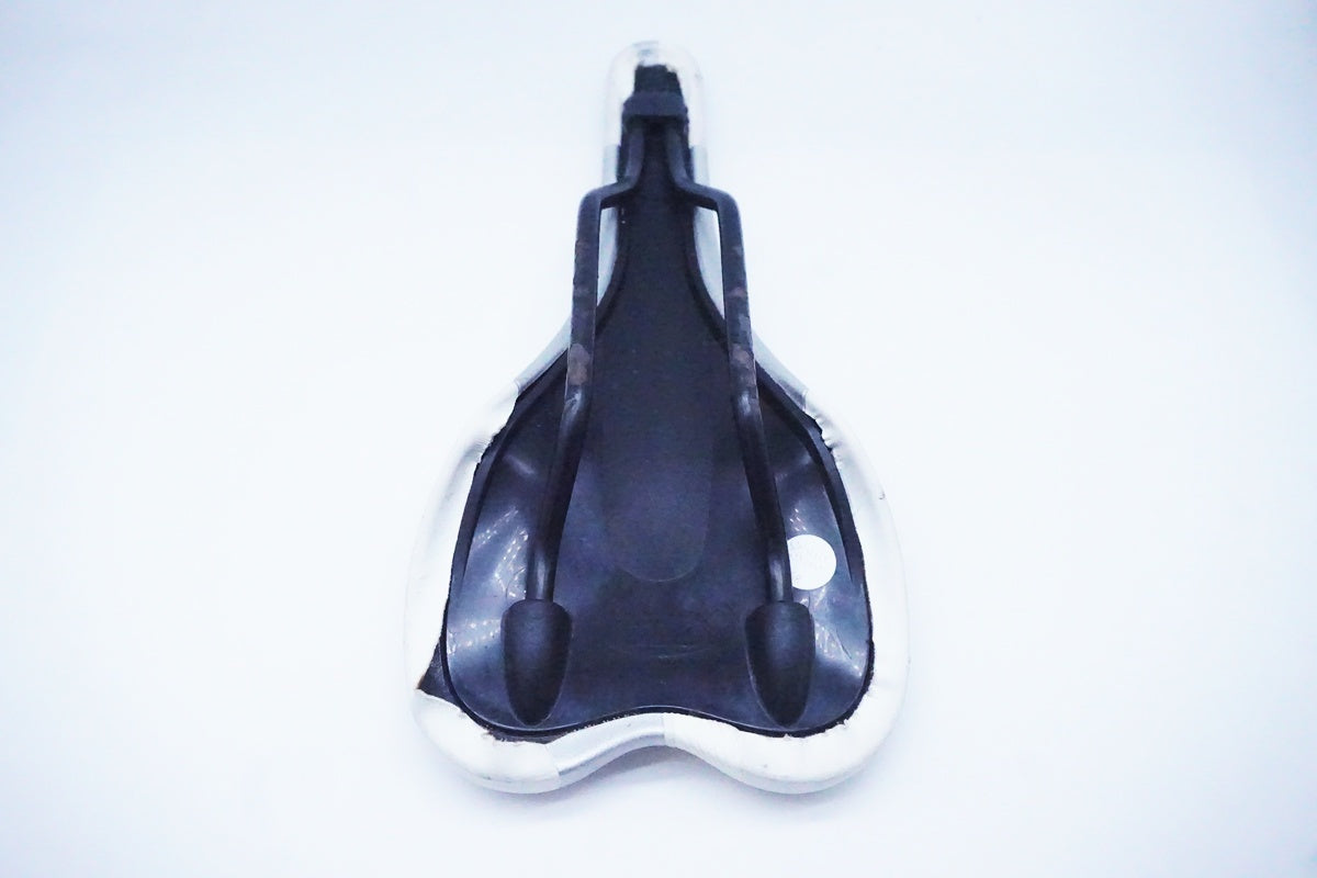 SELLE ITALIA「セライタリア」 X1 サドル/ 京都西院店
