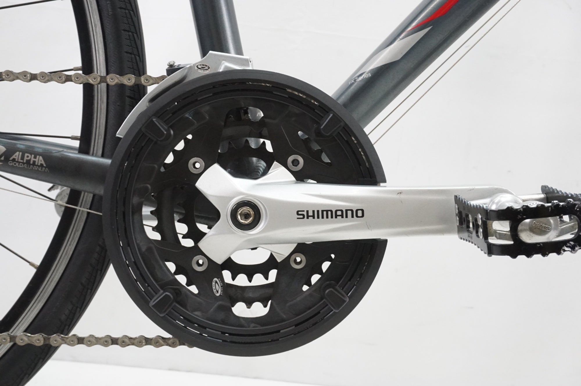 緊急値下げ　ジャンク品　TREK 7.4 クロスバイク　埼玉引き取り 緊急値下げ ジャンク品 TREK 7.4 クロスバイク 埼玉引き取り