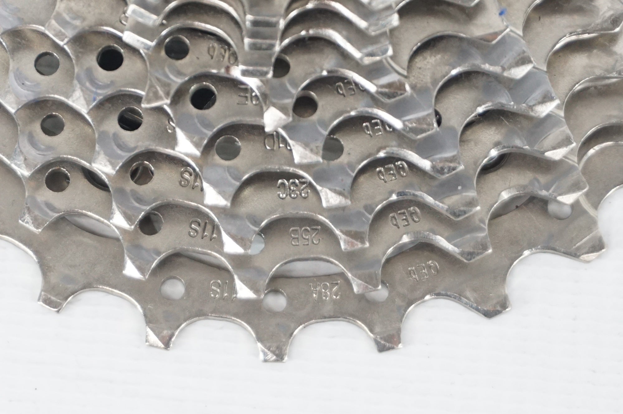 SHIMANO 「シマノ」 105 CS-R7000 11-28T スプロケット / 阪急塚口店