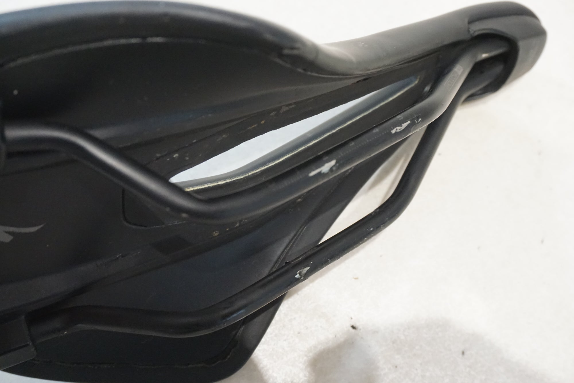 SPECIALIZED 「スペシャライズド」 POWER チタンレール サドル / 横浜