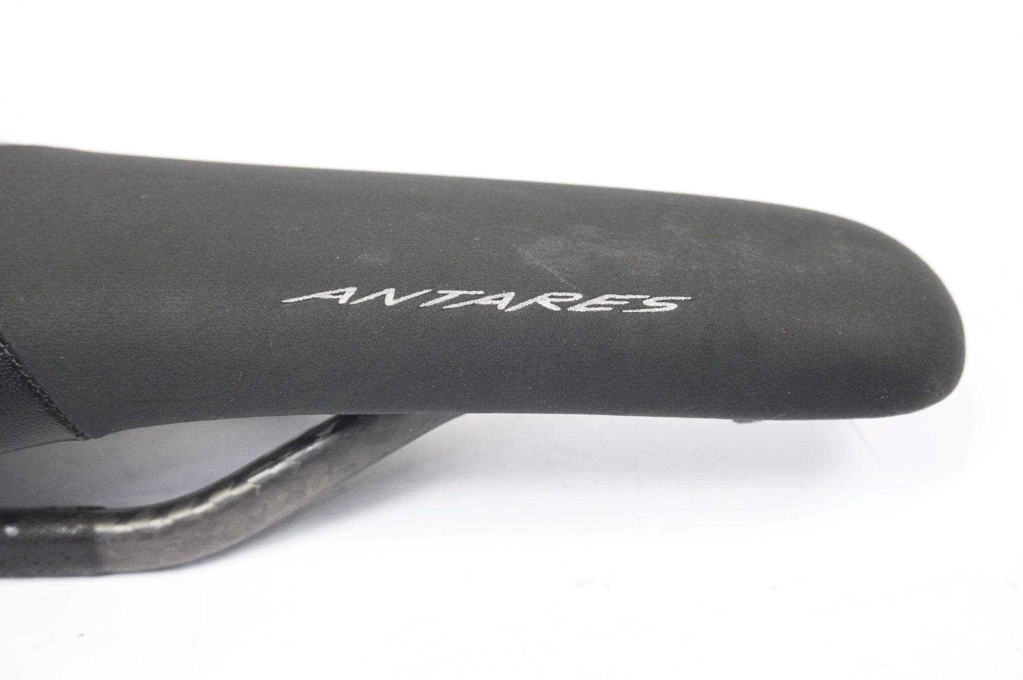 FIZIK 「フィジーク」 ANTARES R1 カーボンレール サドル