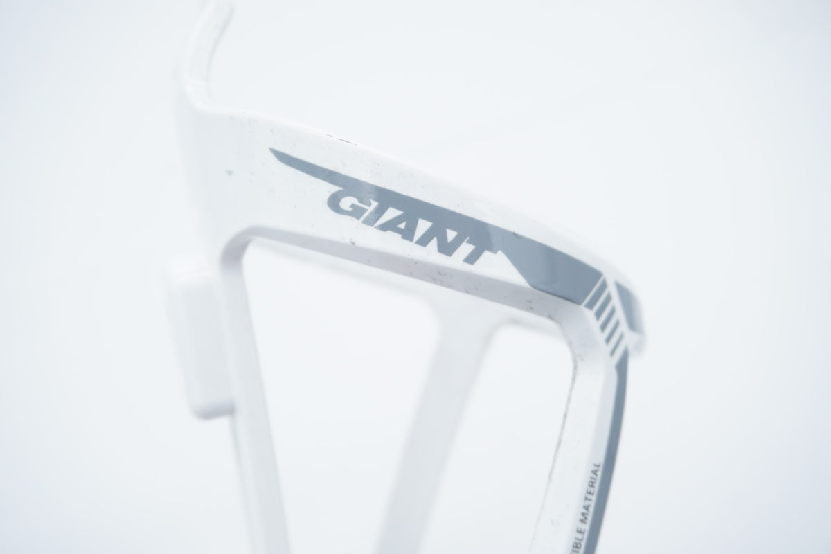 GIANT 「ジャイアント」 ボトルケージ / 滋賀大津店