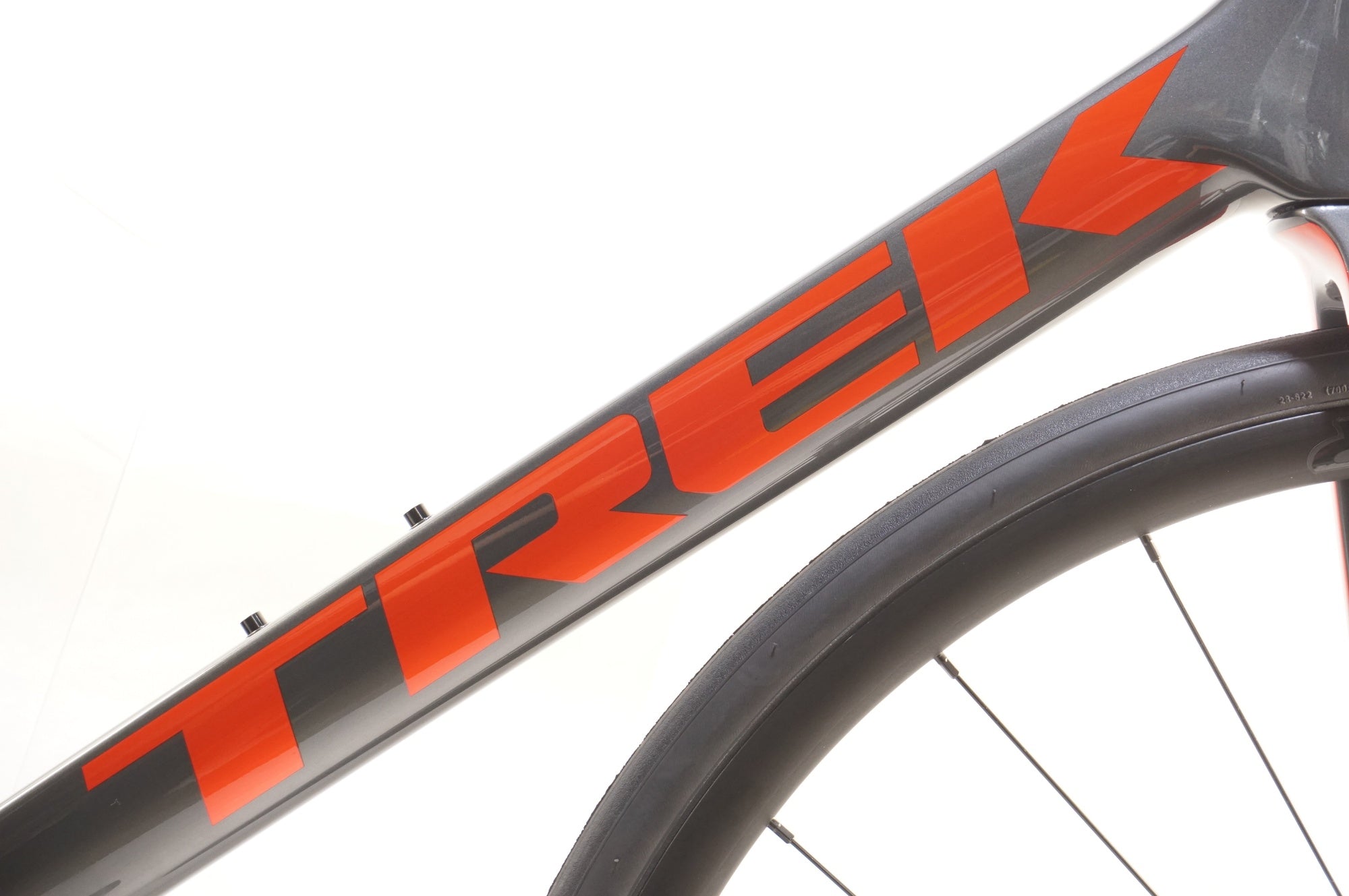 TREK 「トレック」 EMONDA SL5 DISC 2023年モデル ロードバイク / 中目黒店