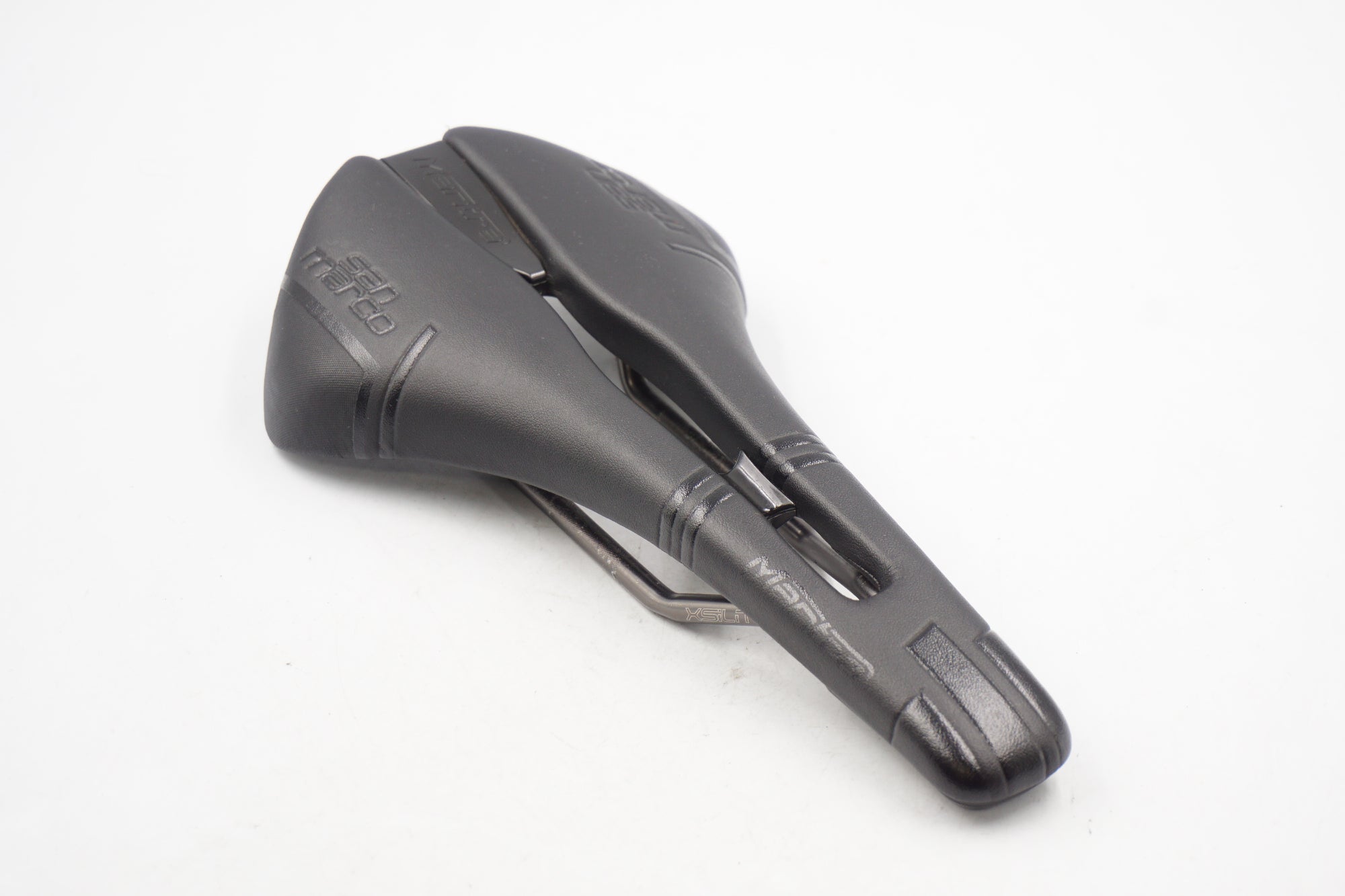 SELLE SANMARCO 「セラサンマルコ」 MANTRA NARROW サドル / 奈良店