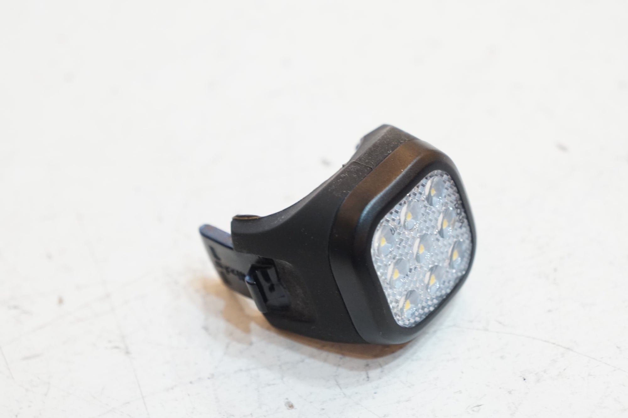 KNOG 「ノグ」 BLINDER MINI NINER DOT ライト / バイチャリ浦和ベース