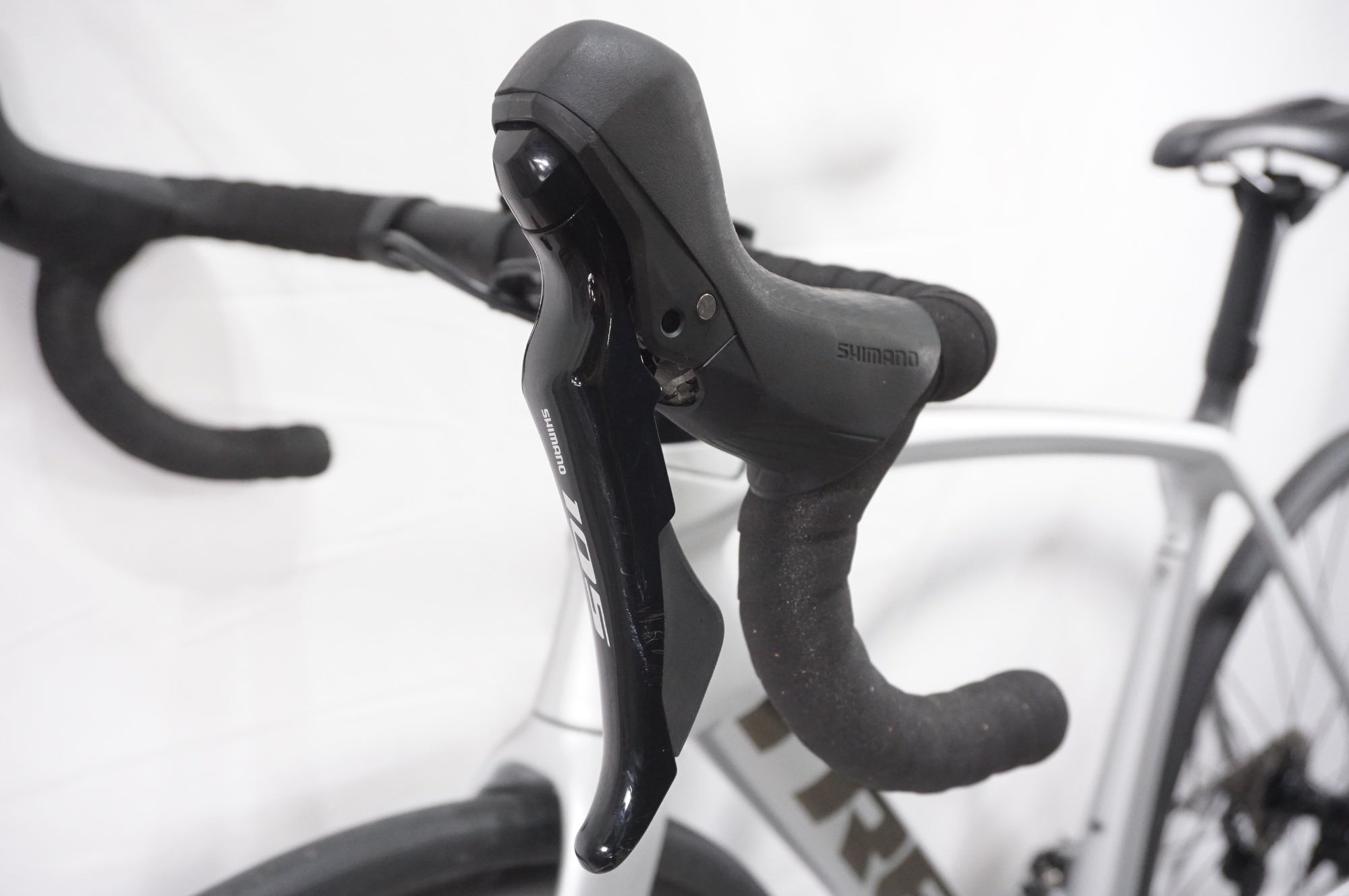 TREK 「トレック」 EMONDA SL5 DISC 2021年モデル ロードバイク / AKIBA店