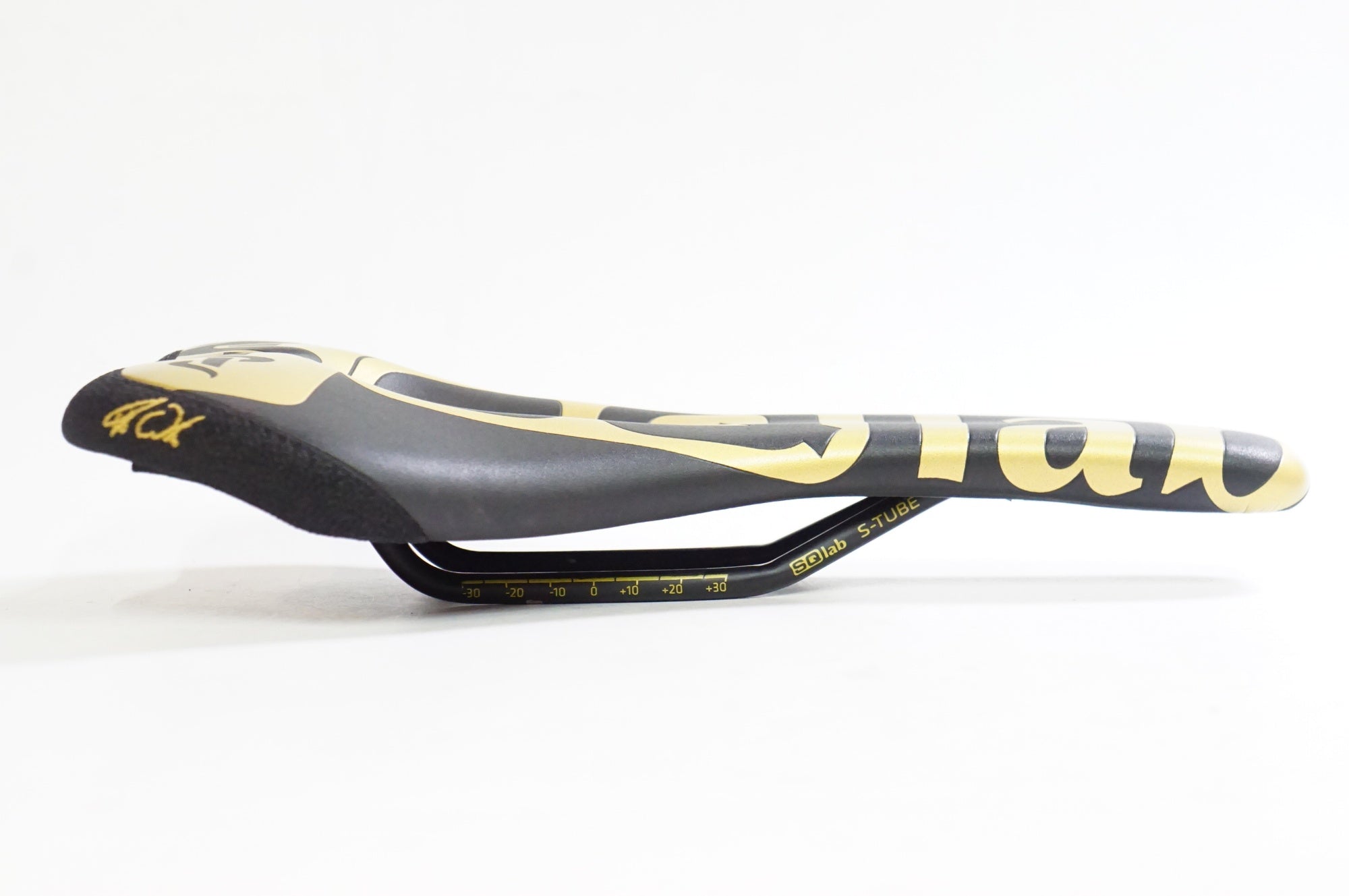 SQ LAB 「エスキューラブ」 611 サドル / 熊谷本店