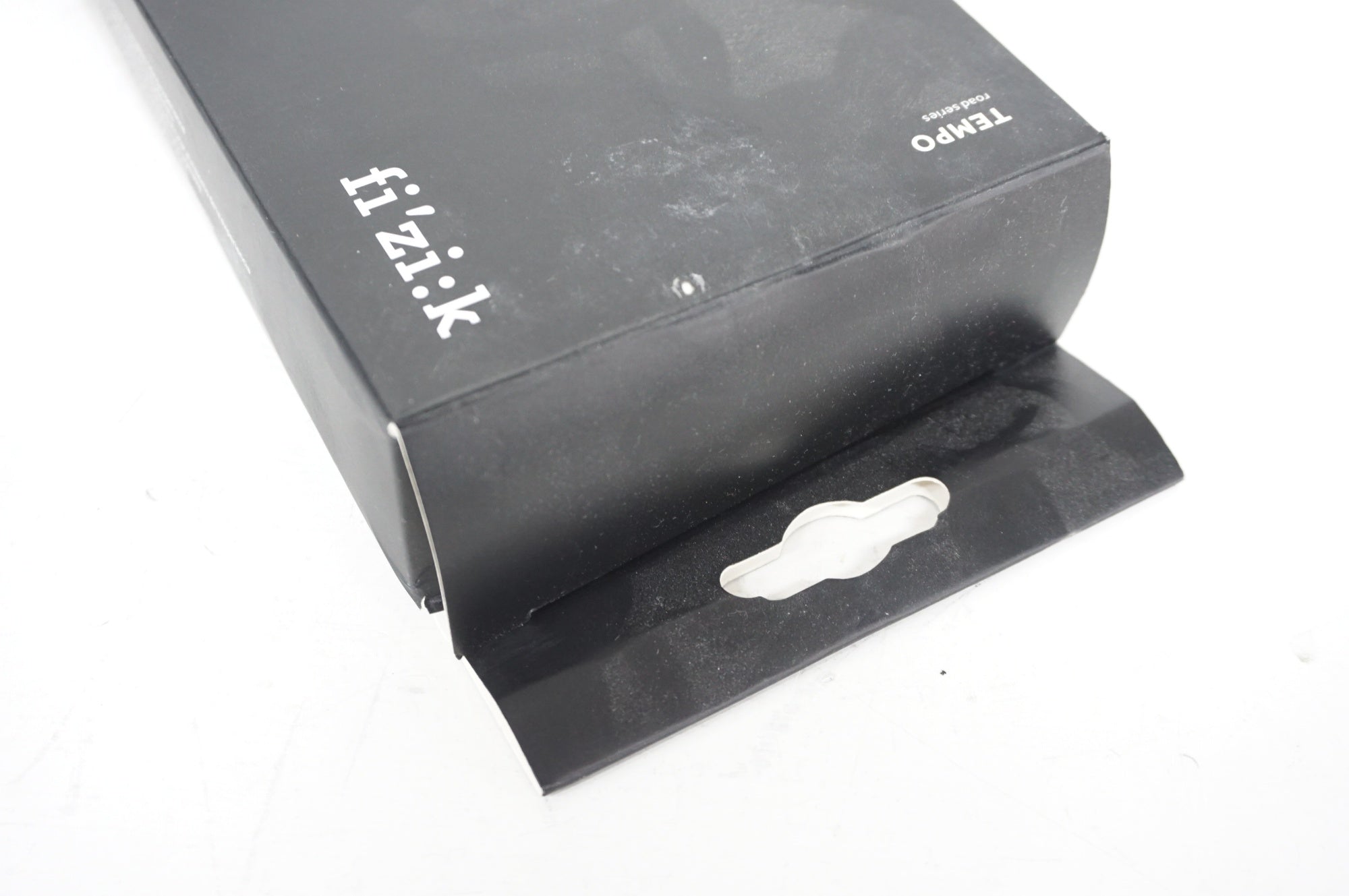 FIZIK 「フィジーク」 LES CLASSIQUES バーテープ / 阪急塚口店