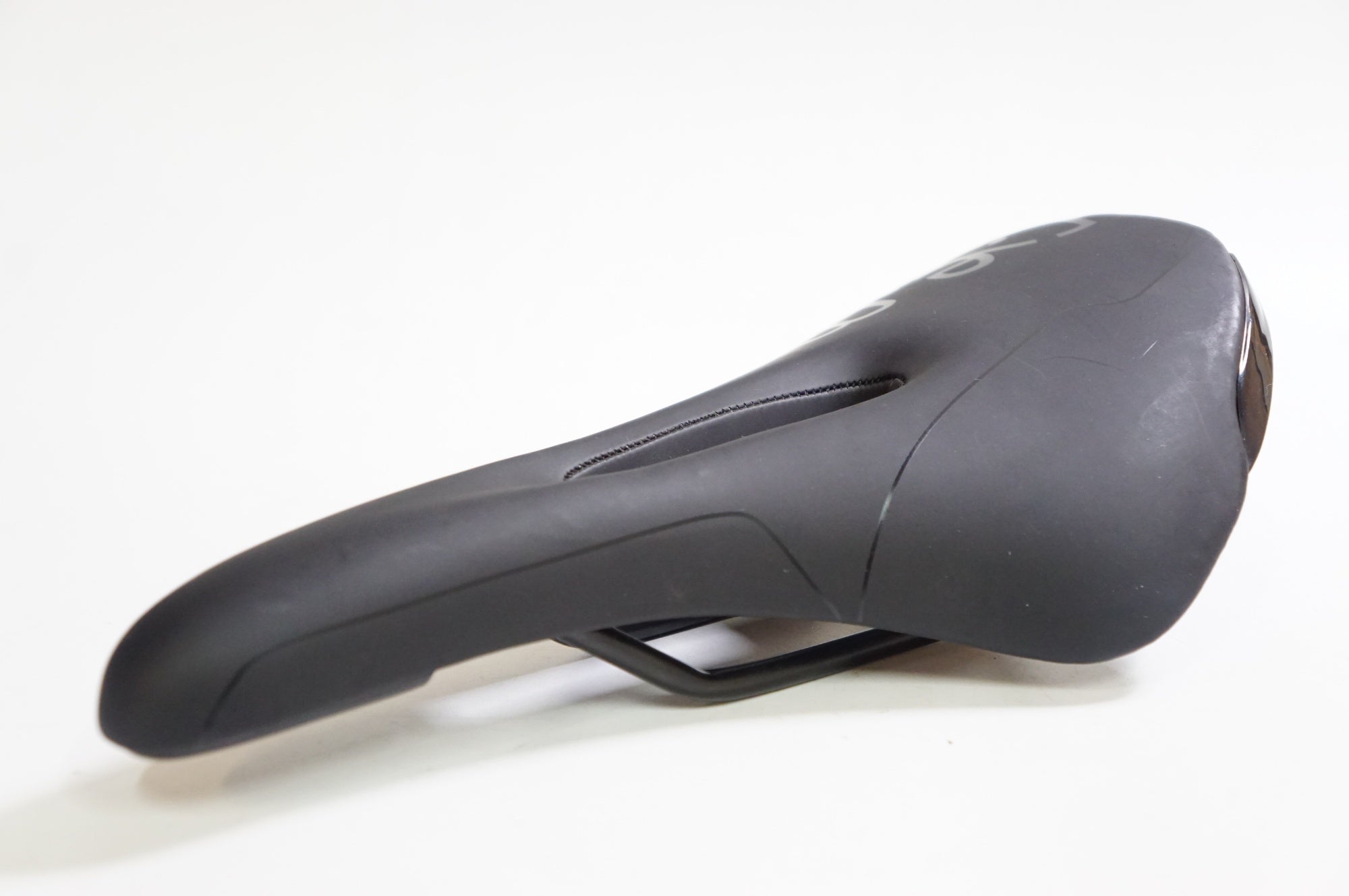 SELLE ROYAL 「セラロイヤル」 RE.MED 2 サドル / 熊谷本店