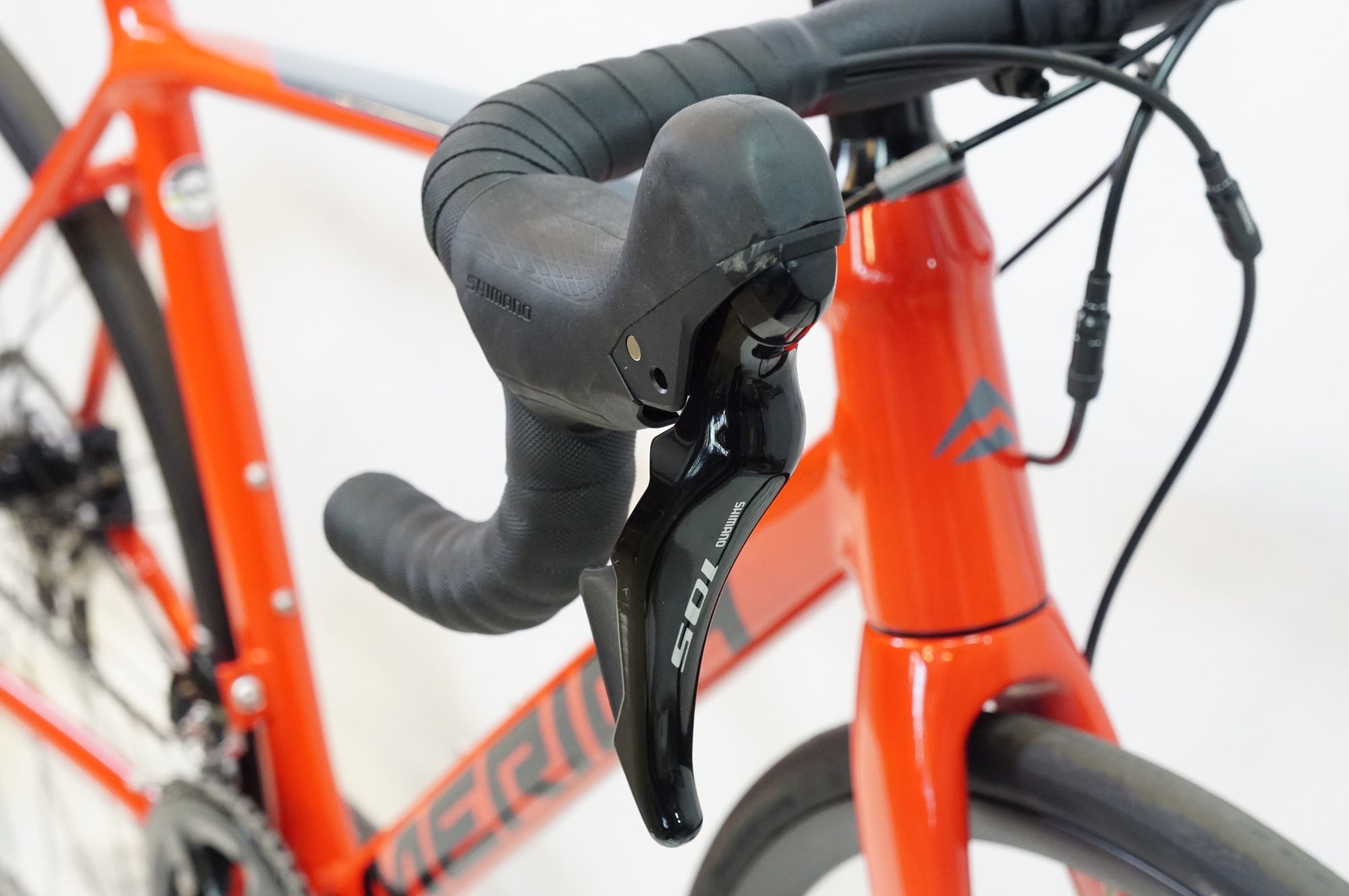 MERIDA 「メリダ」 SCULTURA 400 DISC 2021年モデル ロード
