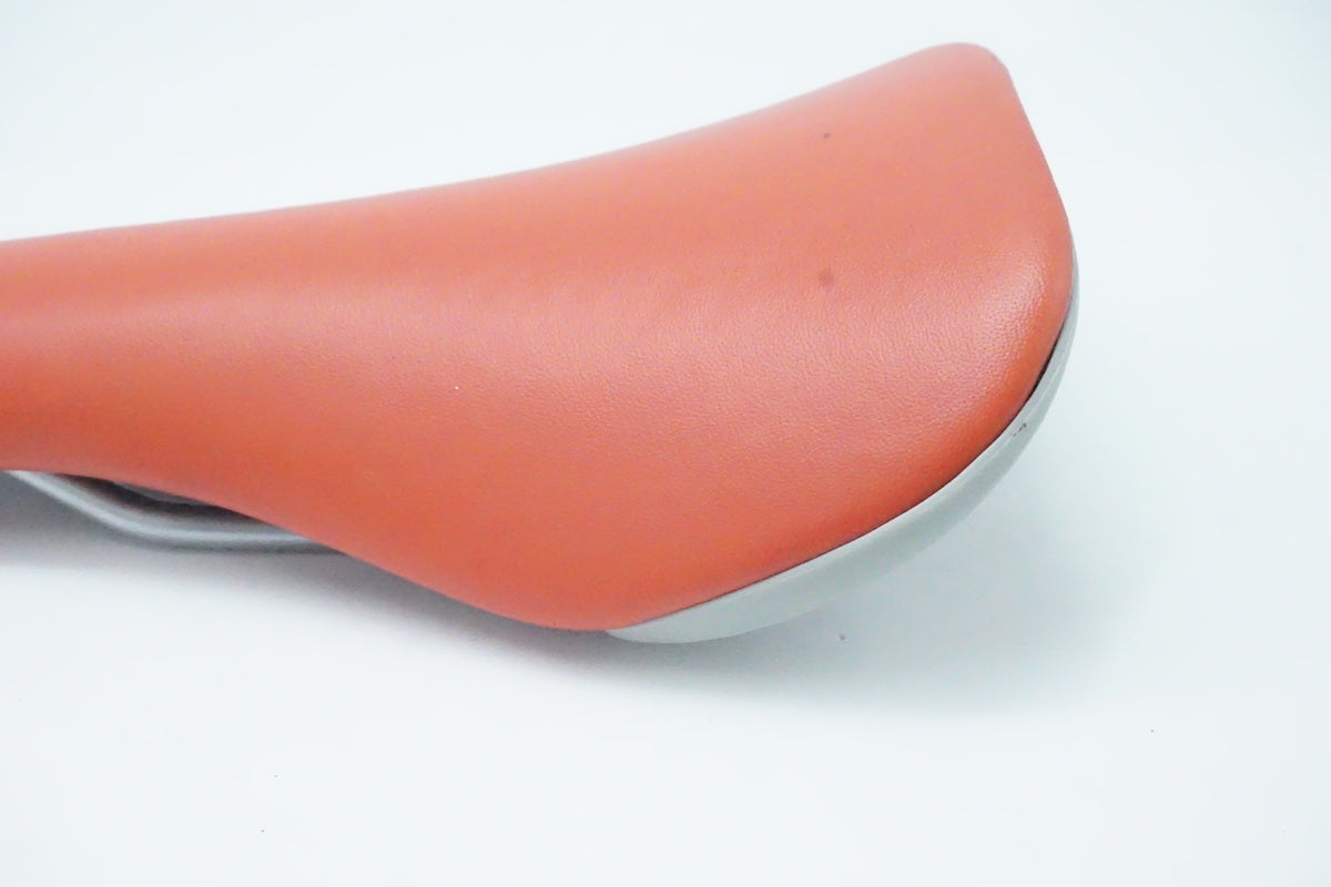 FUJI「フジ」 VELO サドル/ 京都西院店