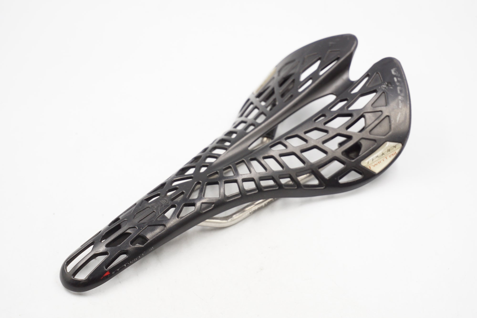 TIOGA 「タイオガ」 SPYDER TWINTAIL サドル / 奈良店