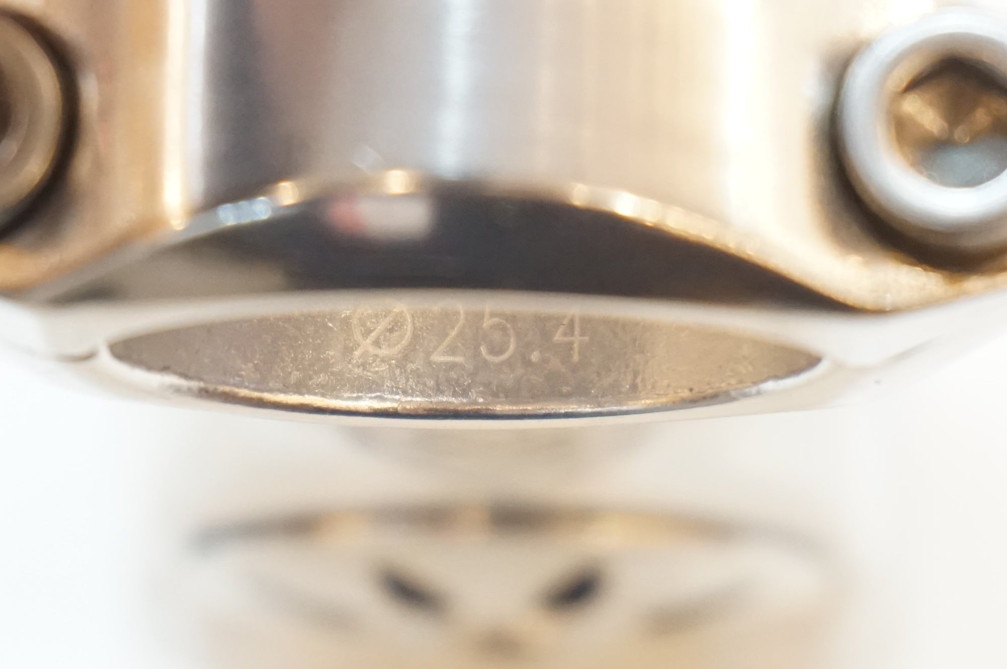 BEAM 「ビーム」 可変 φ25.4 110mm ステム / 浦和ベース