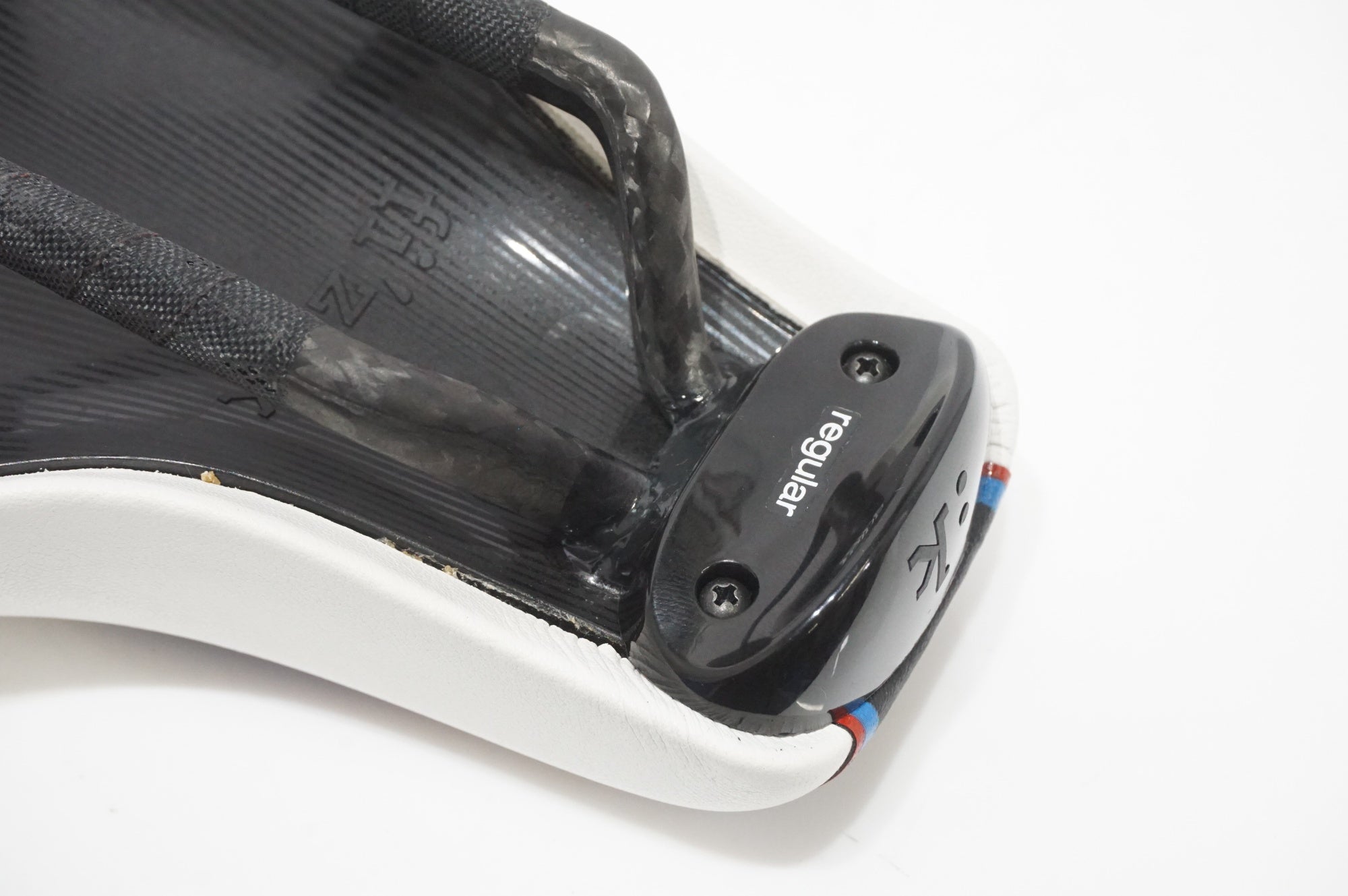 FIZIK 「フィジーク」 MISTICA CARBON サドル / AKIBA店