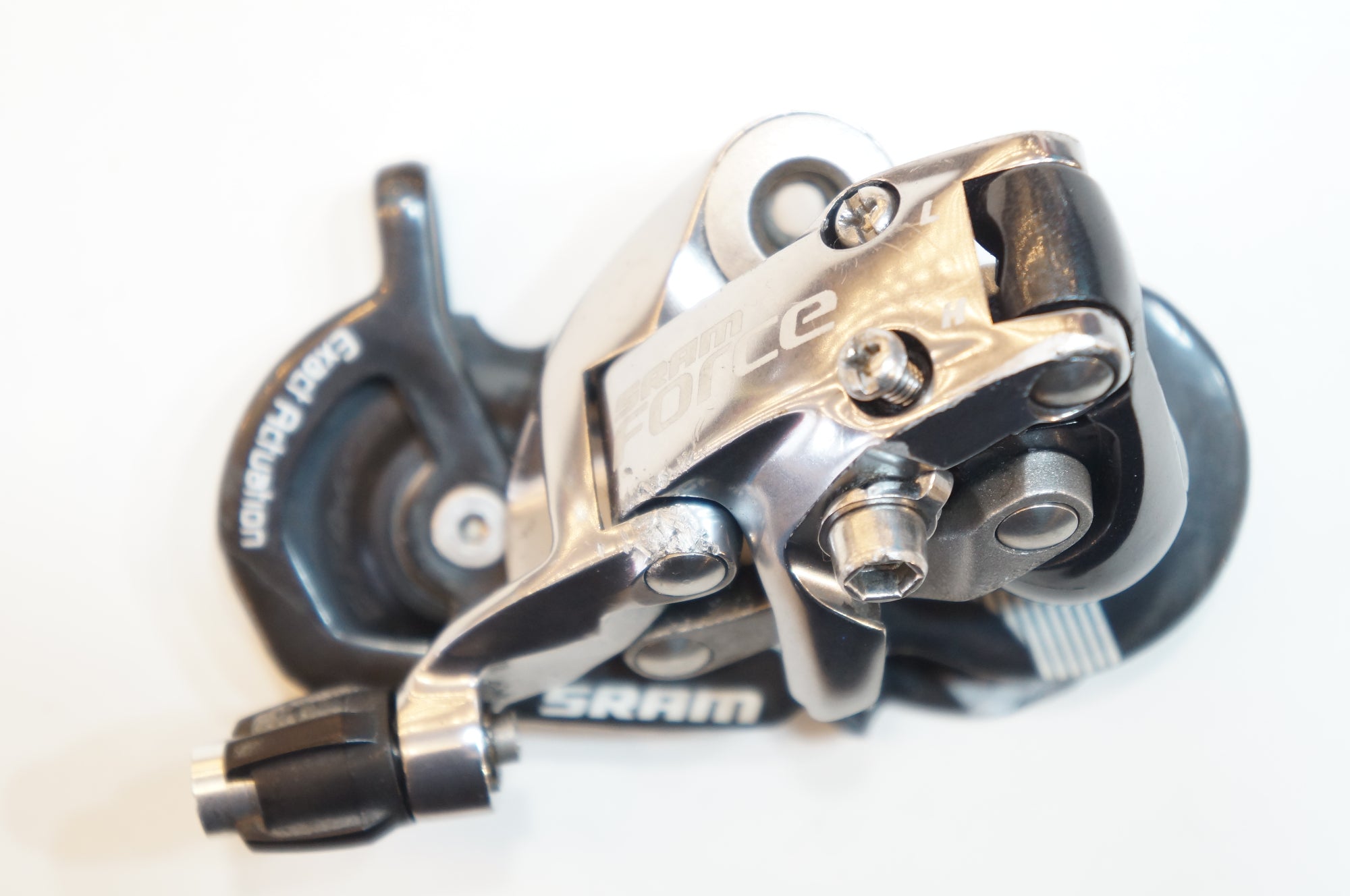 SRAM 「スラム」 FORCE リアディレイラー / バイチャリ浦和ベース