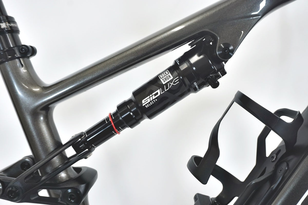 SPECIALIZED 「スペシャライズド」 EPIC 8 EXPERT 2024年モデル マウンテンバイク / 東京商品化センター