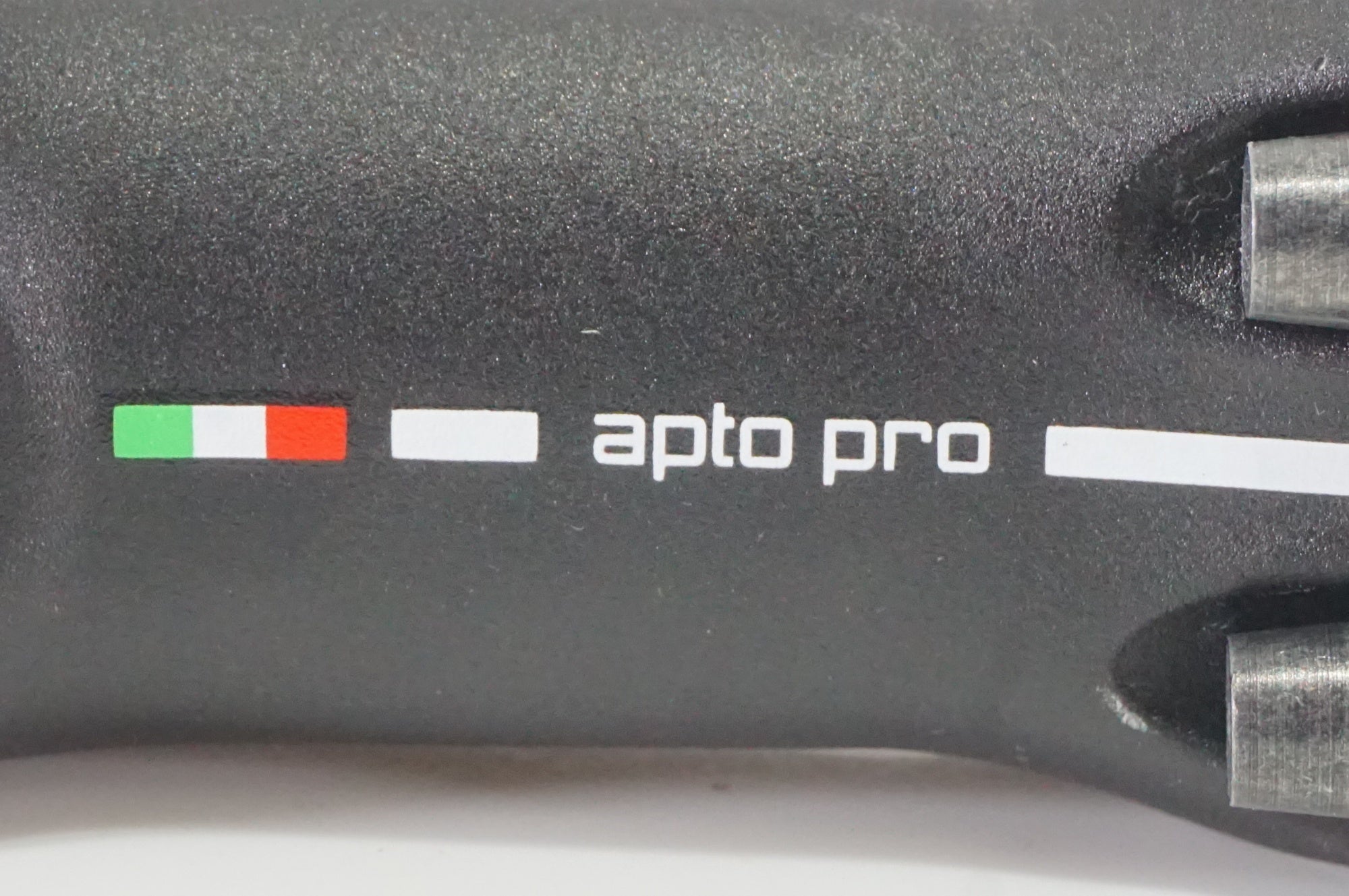 3T 「スリーティー」 APTO PRO φ31.8 80mm 6° ステム / AKIBA店