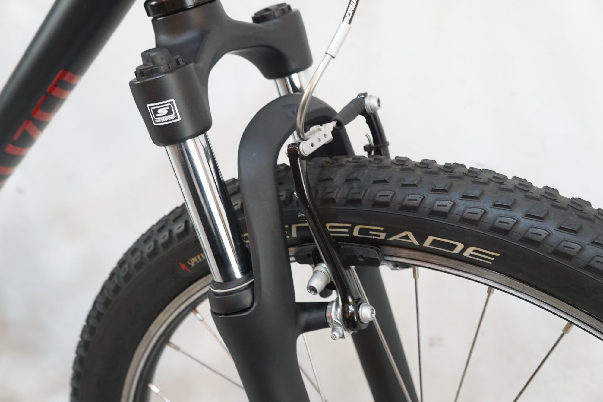 SPECIALIZED 「スペシャライズド」 HOTROCK24 2019年モデル 24インチ キッズバイク / バイチャリ浦和ベース