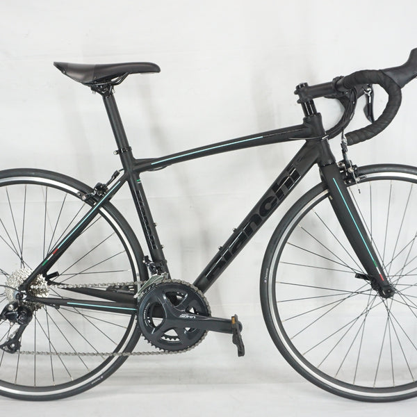 BIANCHI 「ビアンキ」 BERGAMO 2025年モデル ロードバイク