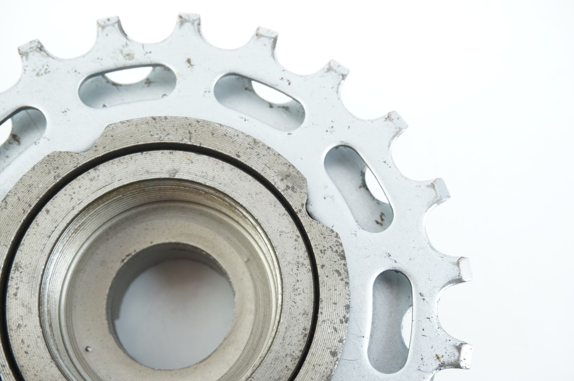 SUNTOUR 「サンツアー」 PERFECT 6S 14-22T ボスフリースプロケット