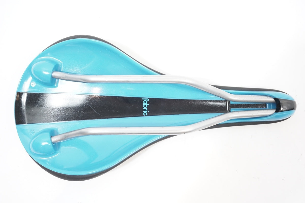 ファブリック新品サドル Fabric Line Elite Shallow fabric(ファブリック) LINE SHALLOW ELITE SADDLE ブラック
