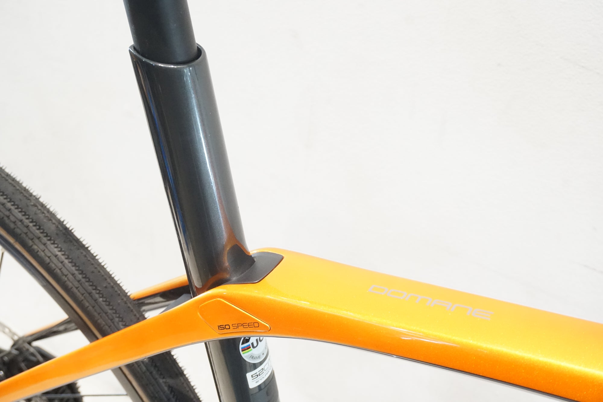 TREK 「トレック」 DOMANE SL5 DISC 2021年モデル ロードバイク / 横浜