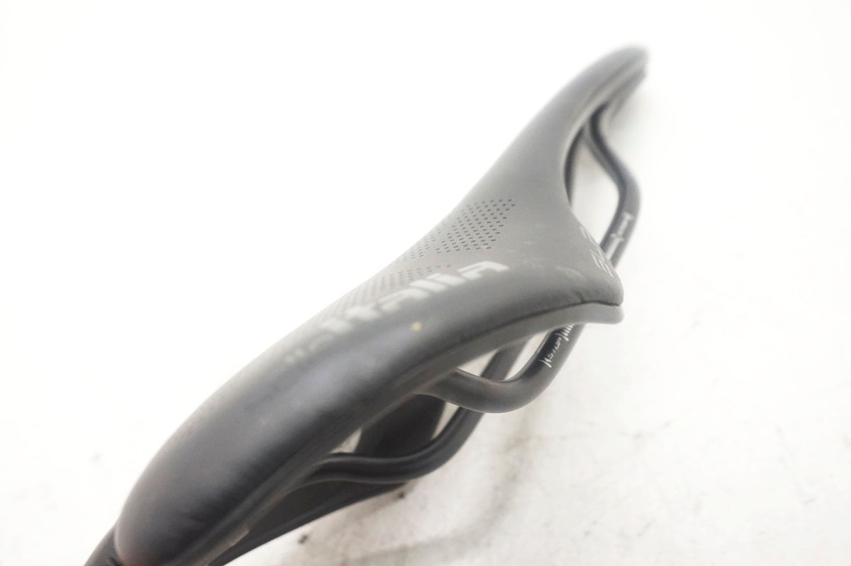 SELLE ITALIA 「セライタリア」 SLR BOOST SUPERFLOW サドル / 大阪門真店
